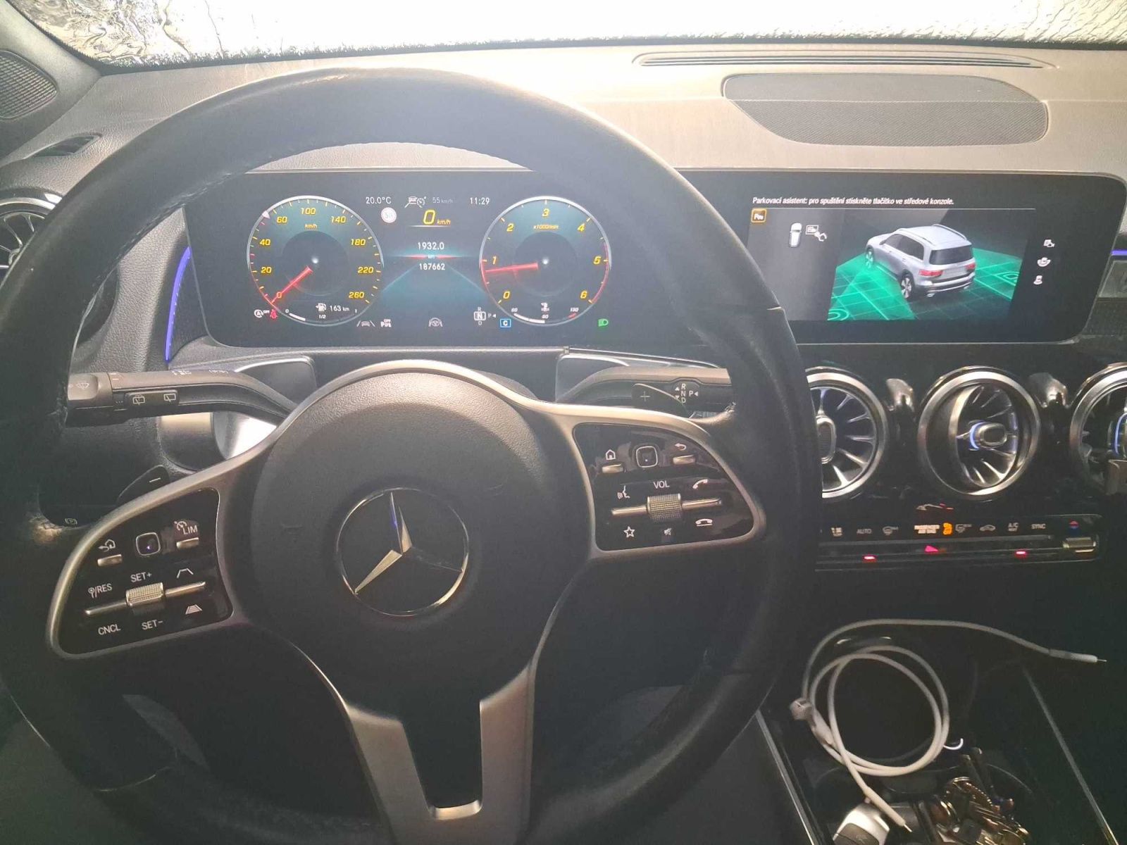 Mercedes-Benz GLB, GLB 200 d, Automat, Serv.kniha - fotka 3