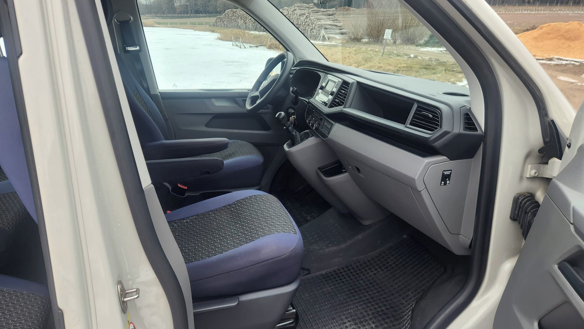 Volkswagen Transporter, Volkswagen T6.1 Transporter - fotka 5