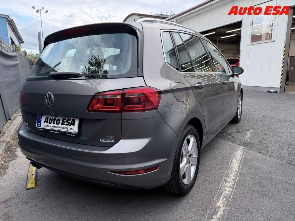 Volkswagen Golf Sportsvan, 1.4 TSi,1.maj,ČR - fotka 2