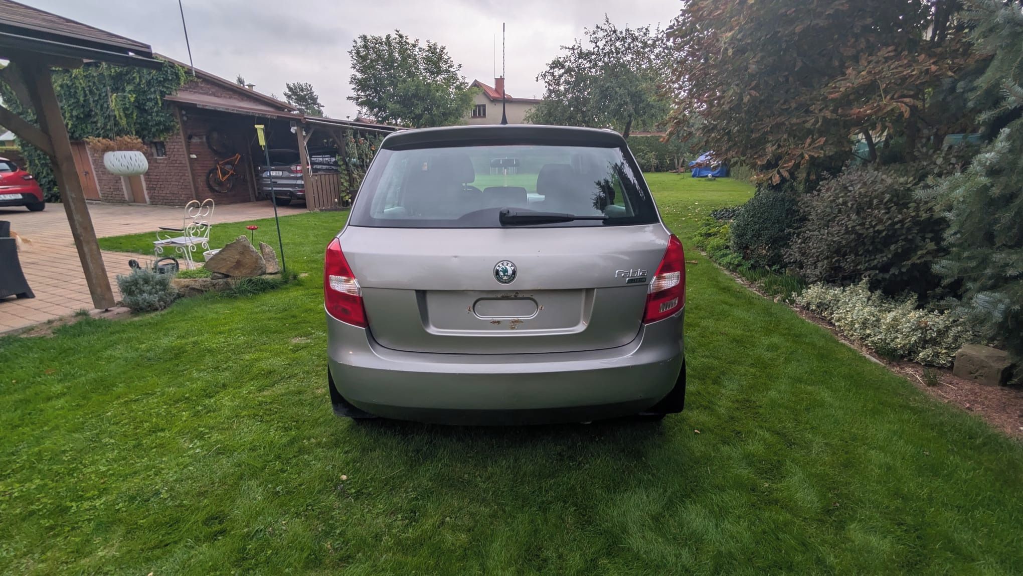 Škoda Fabia, 1,2 TSI benzín koupeno v ČR - fotka 5