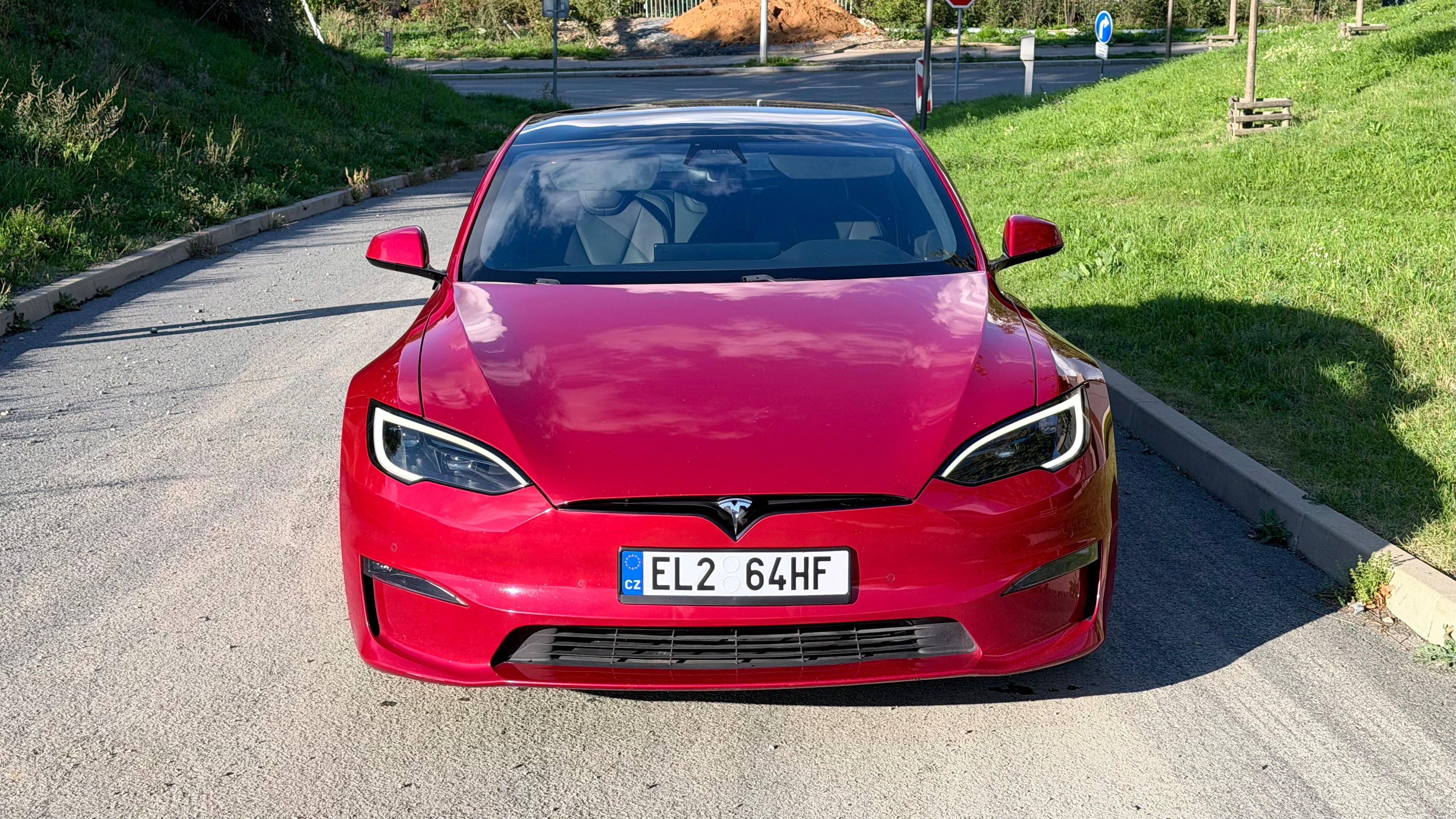 Tesla Model S, Tesla Model S Dual Motor 2022