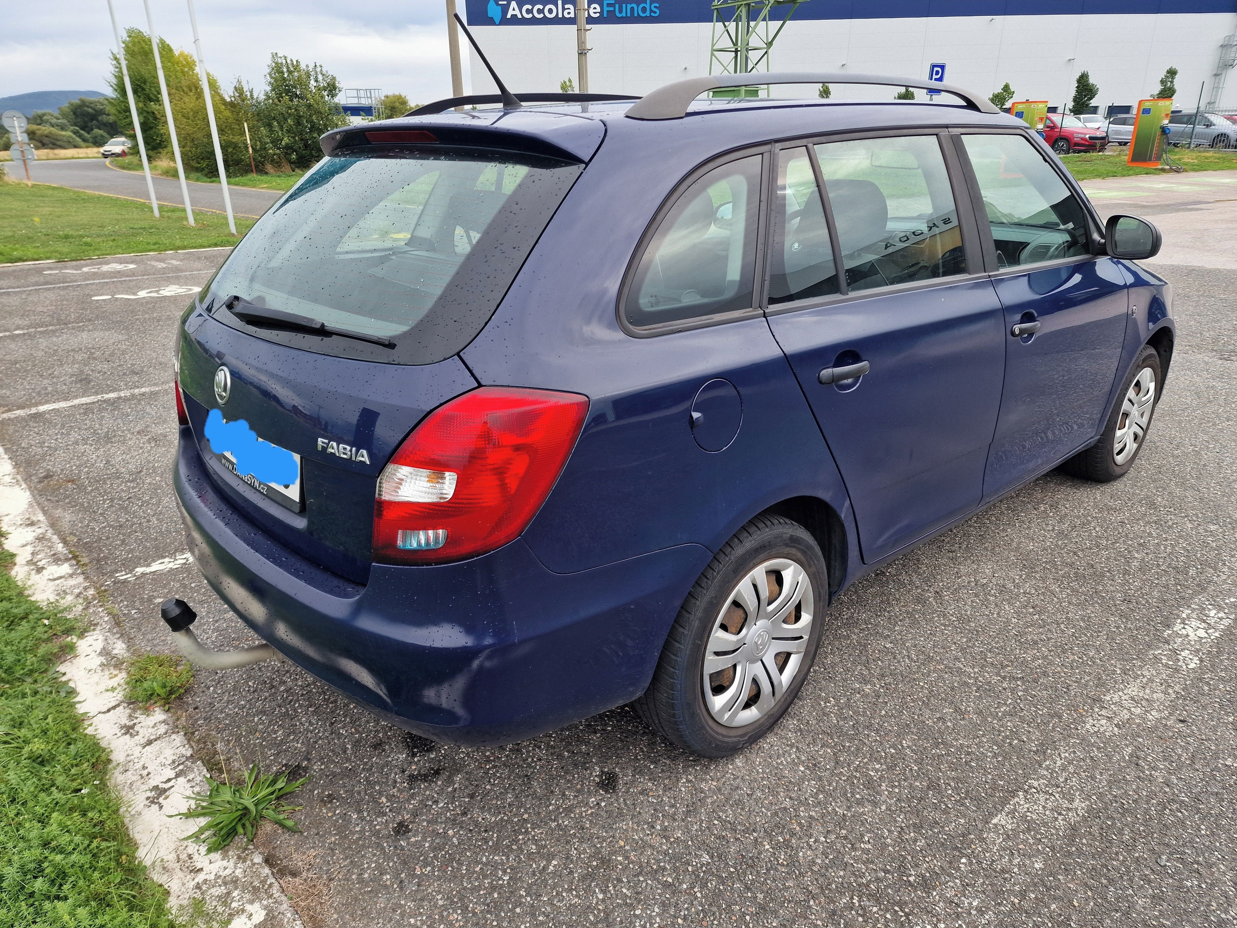Škoda Fabia, combi 1.2, tažné - fotka 5