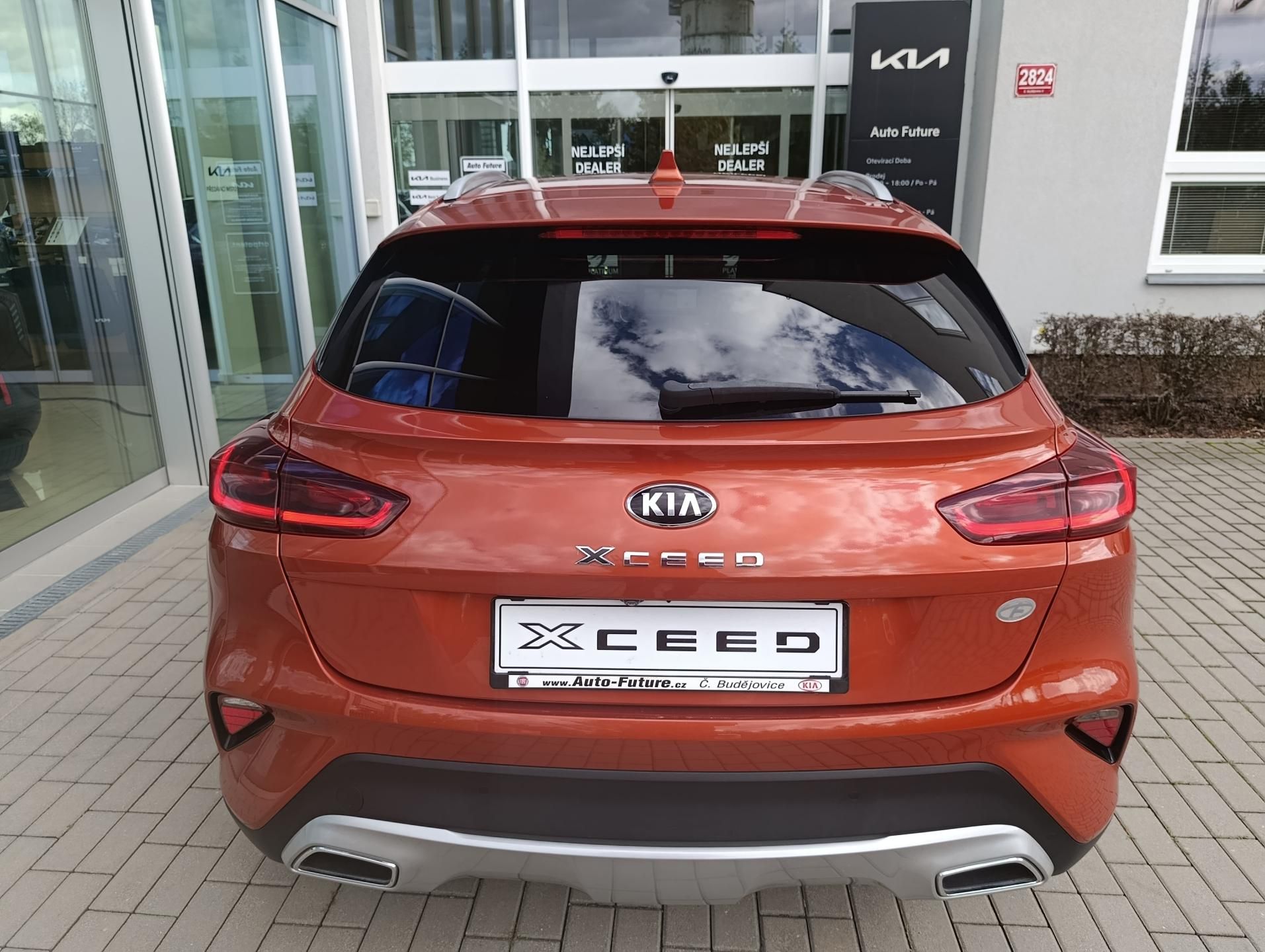 Kia XCee´d, 1,4T-GDI TOP - fotka 5