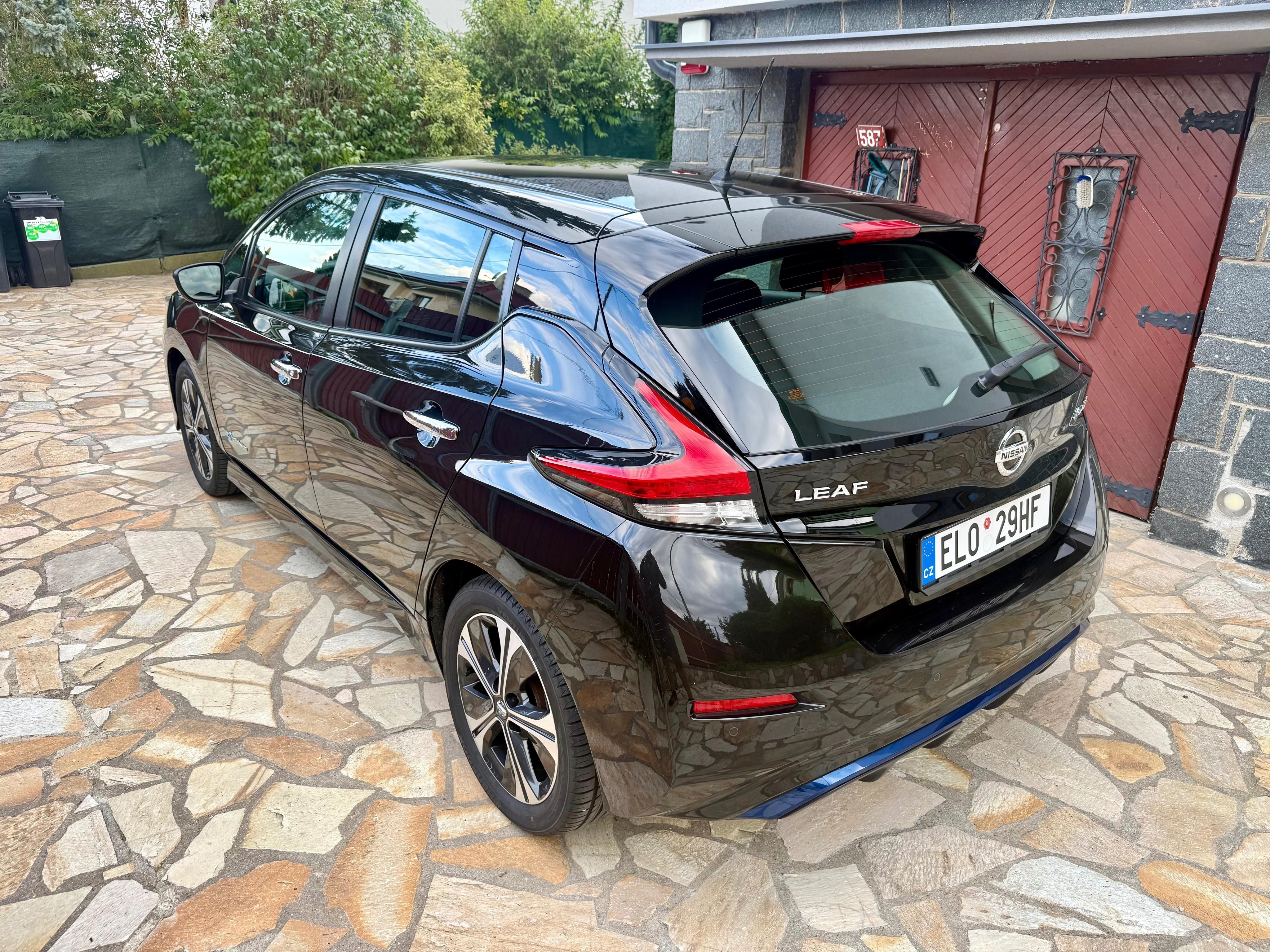 Nissan LEAF, 110KW 40AH N-CONECTA TOP DPH - fotka 6