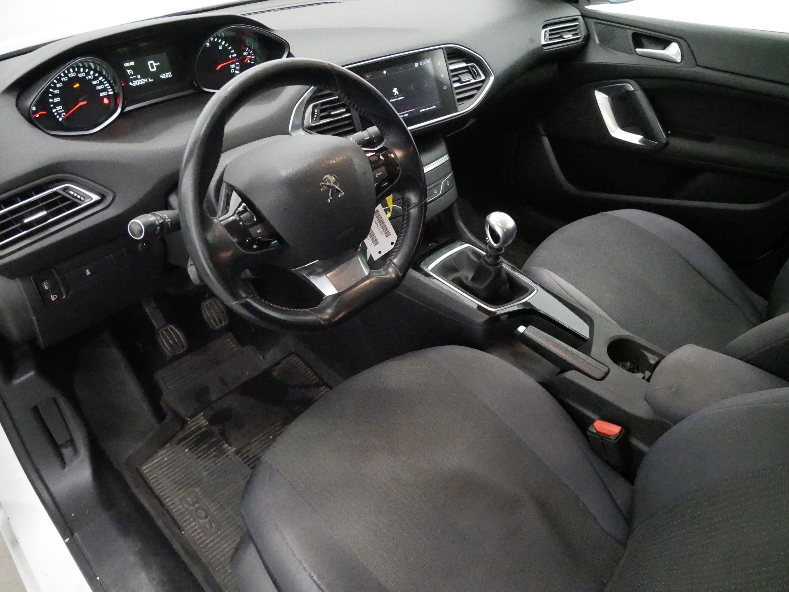 Peugeot 308, 1.5 blueHDI 96 kW Active - fotka 5