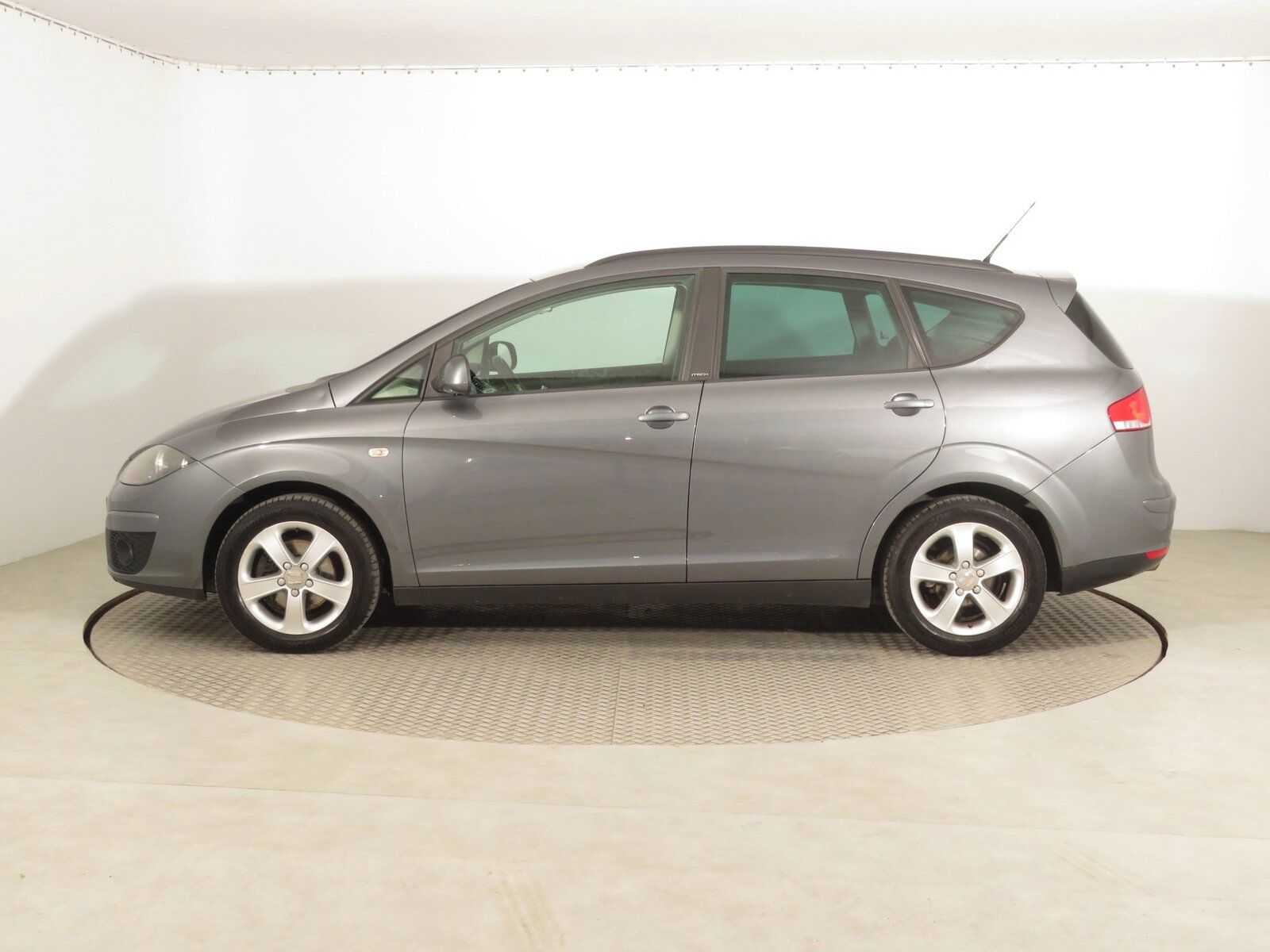 Seat Altea, 1.6 TDI, Automat - fotka 3