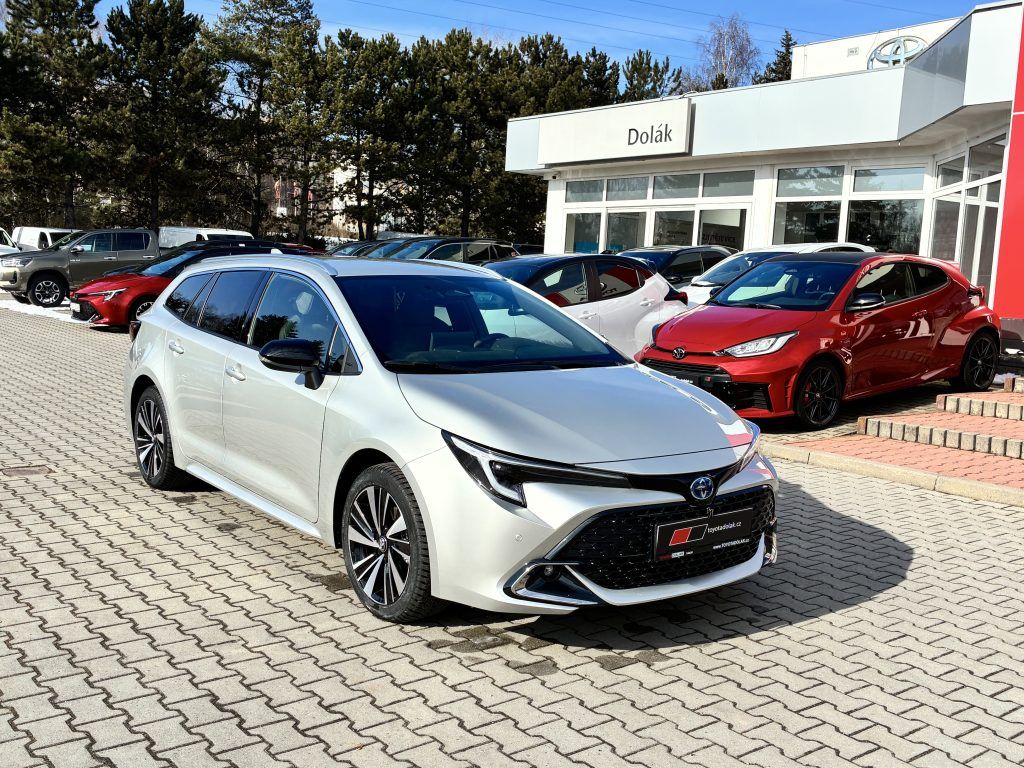Toyota Corolla, 1.8 Hybrid Style