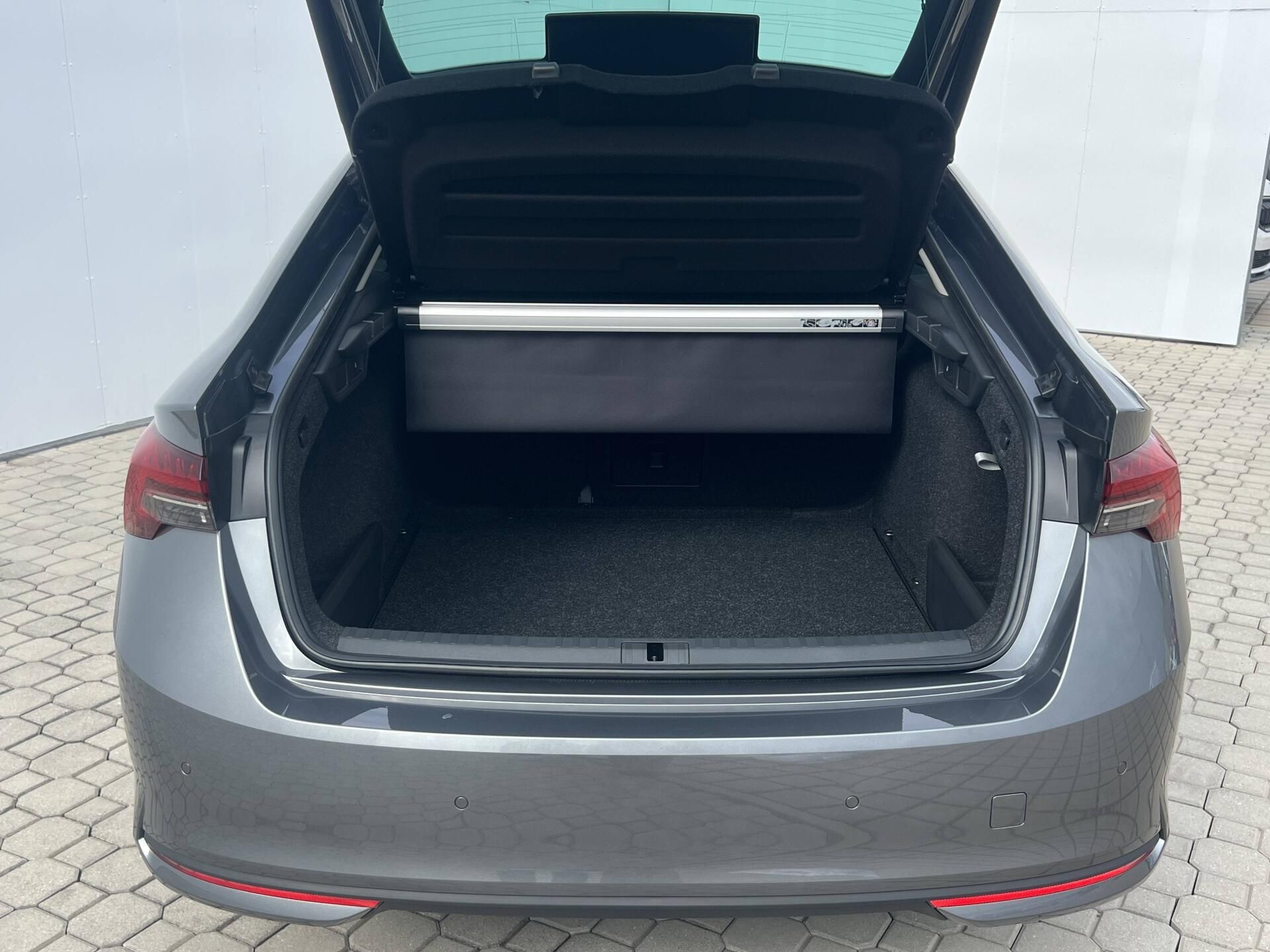 Škoda Octavia, Dynamic 7DSG 1,5TSI - fotka 6