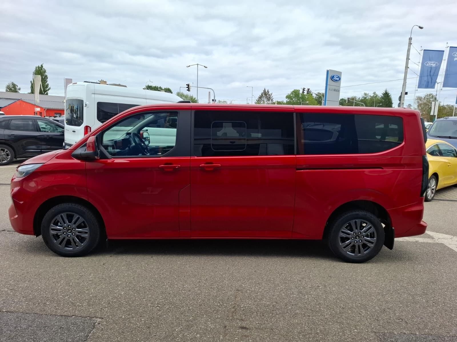 Ford Tourneo Custom, Titanium L2, Tourneo, 2.0 EcoB - fotka 6