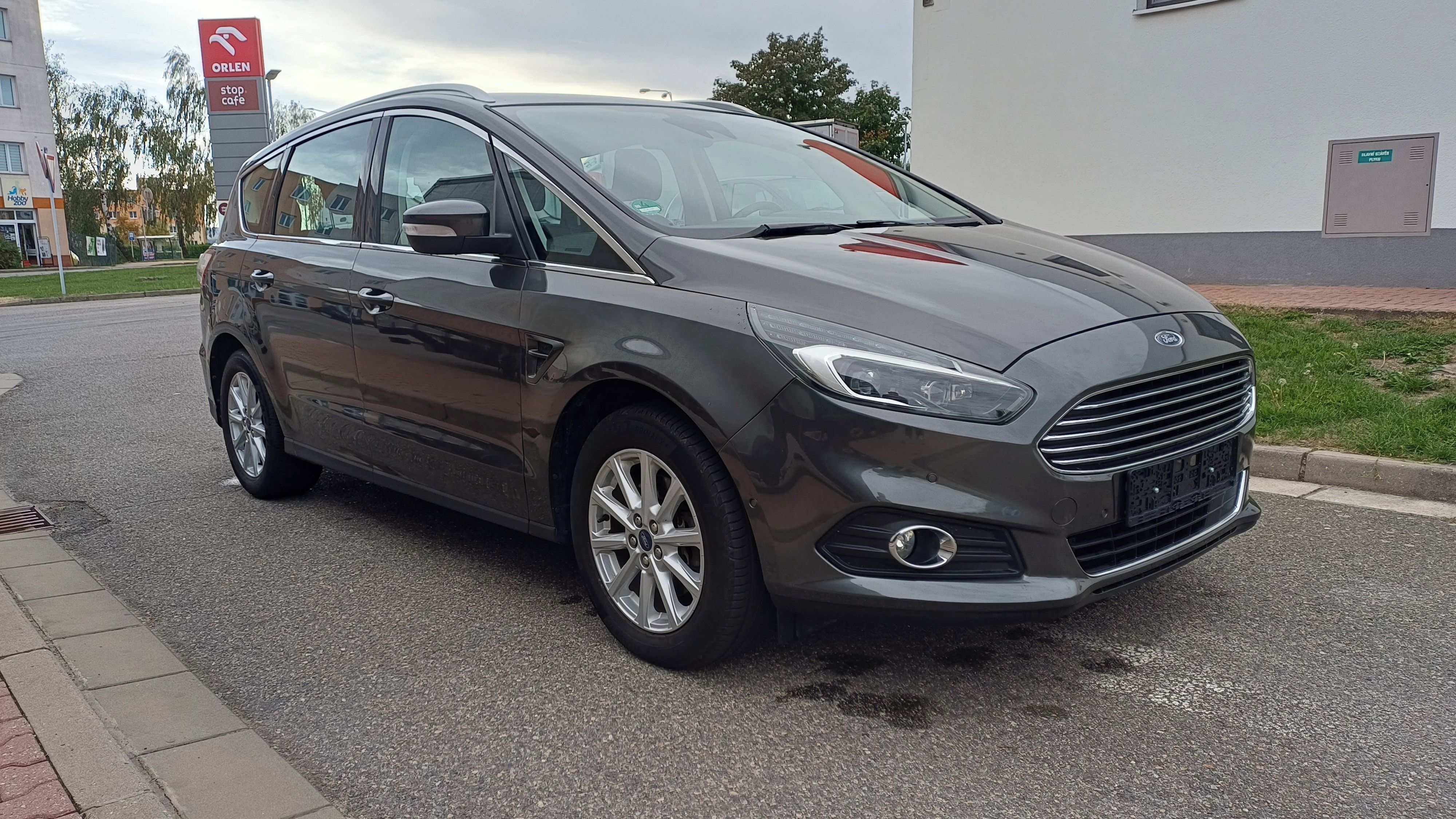 Ford S-MAX, 1.5 EcoBoost BUSINESS - fotka 6