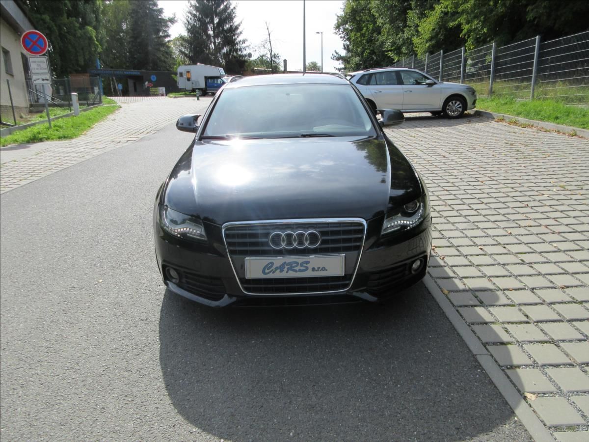 Audi A4 Avant, 1,8 TFSi Navi, S-Line, automat - fotka 3