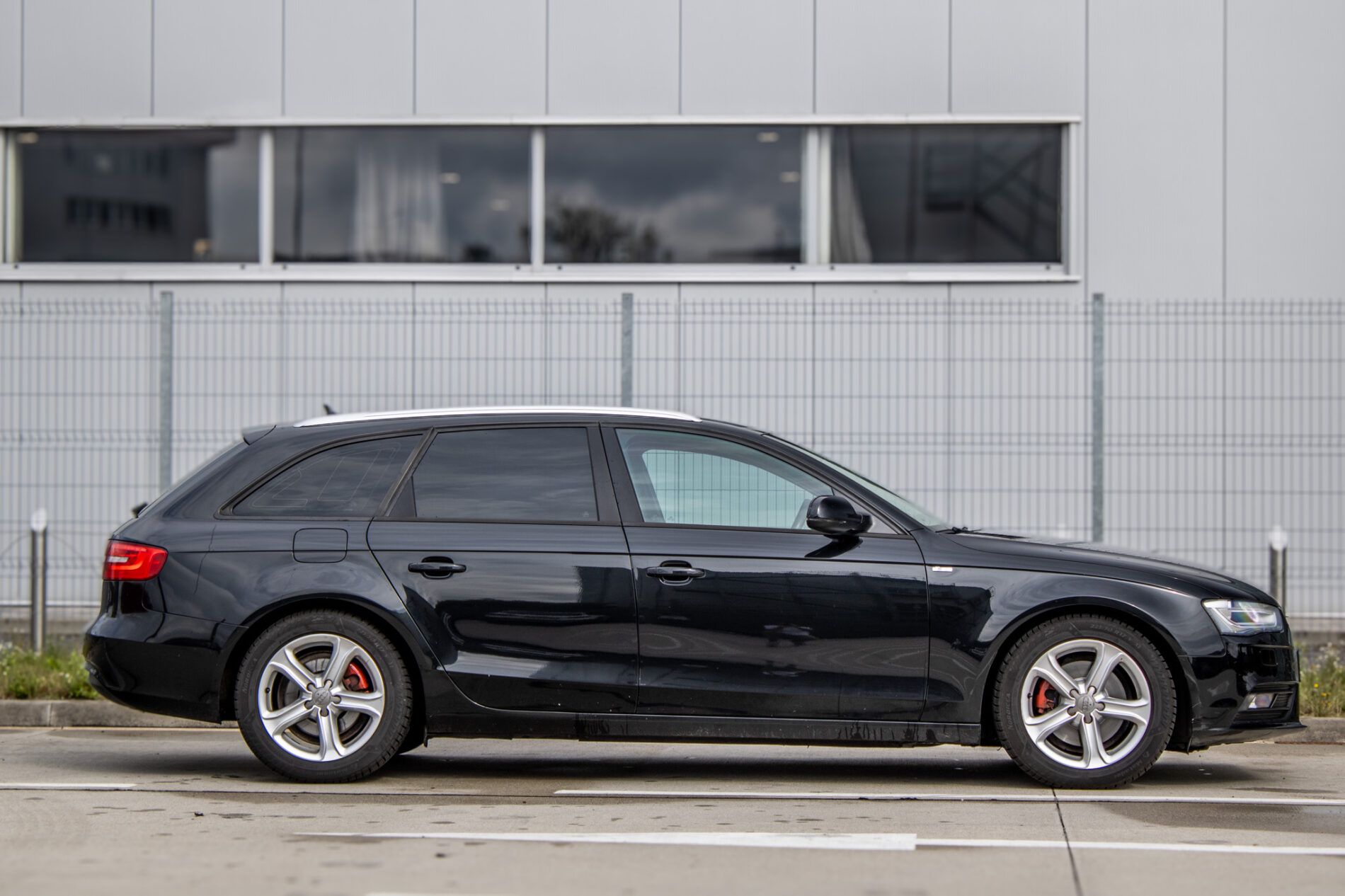 Audi A4 Avant - fotka 4