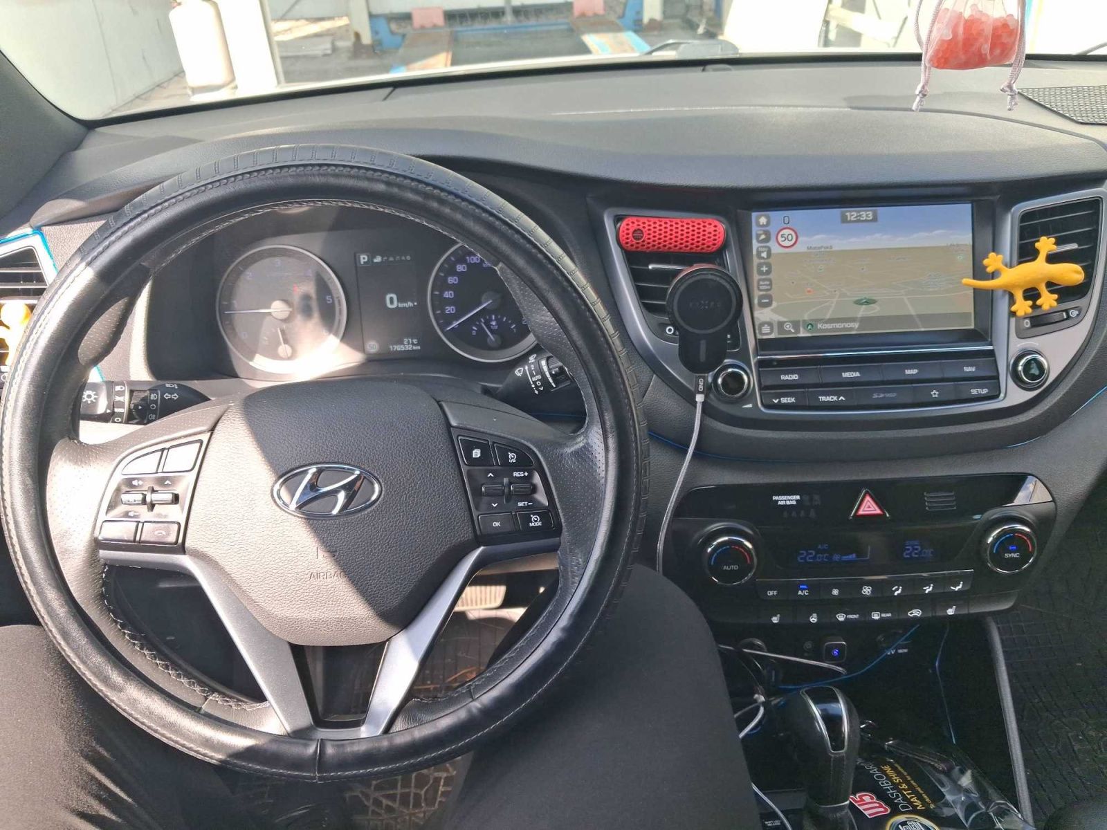 Hyundai Tucson, 2.0 CRDi, 4X4, Automat, Navi - fotka 3