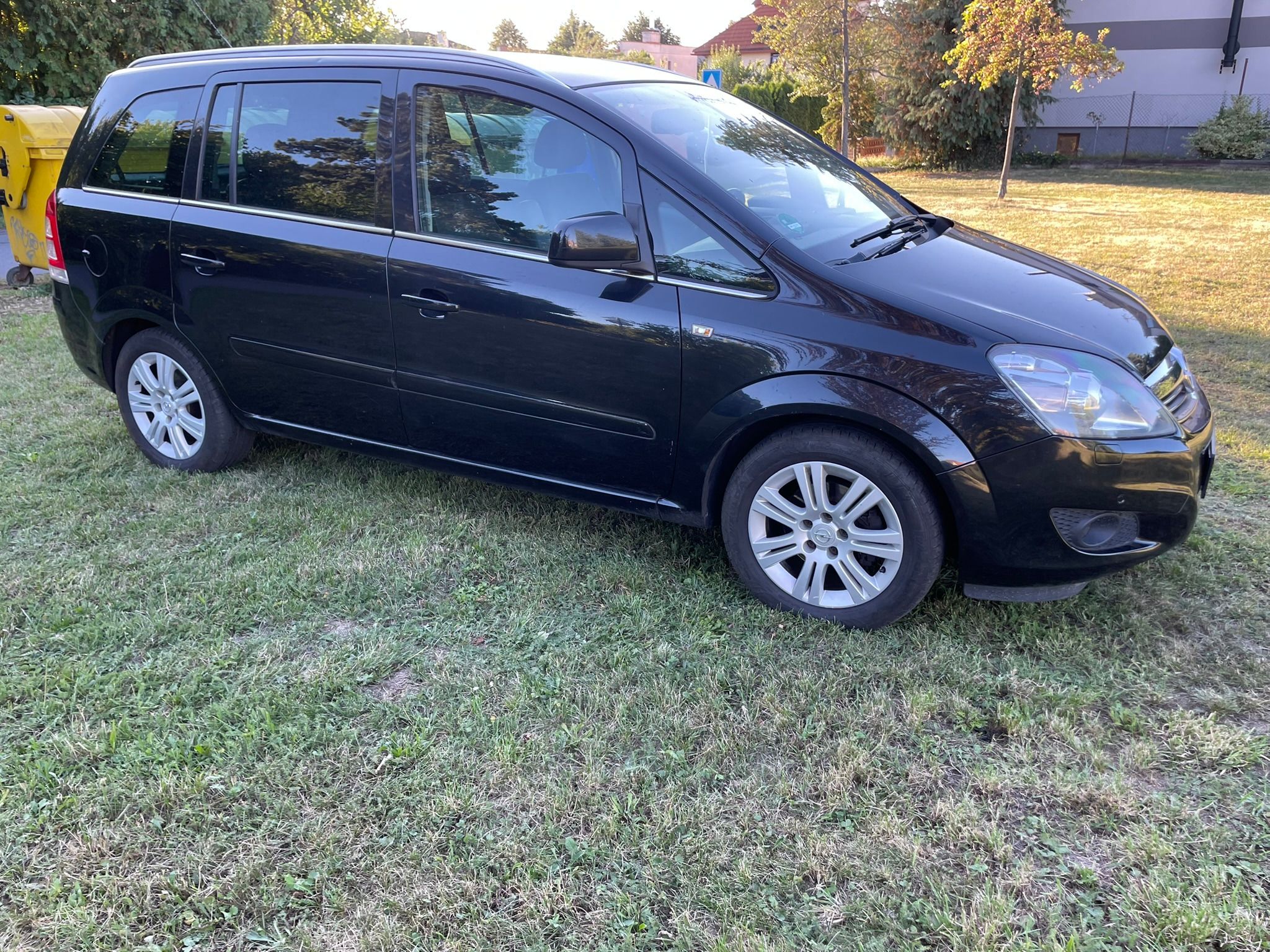 Opel Zafira - fotka 3