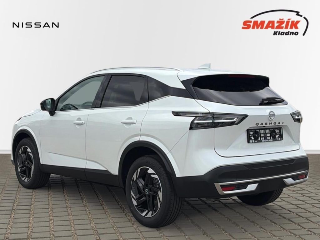 Nissan Qashqai, 1,3DIG-T, X-Tronic, N-Connecta - fotka 4