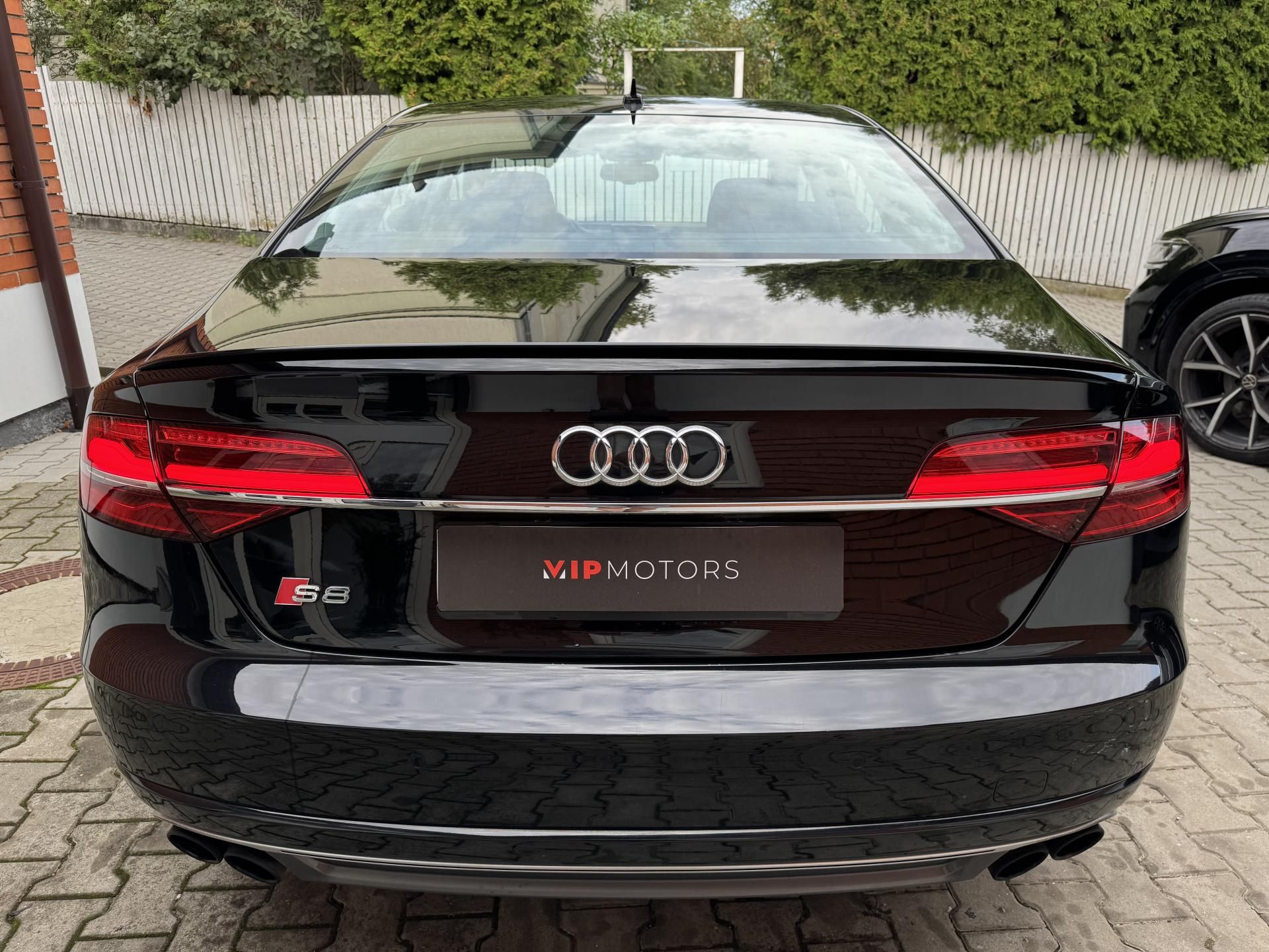 Audi S8, S8+ 445 KW-KERAMIKY-LED-R21 - fotka 5