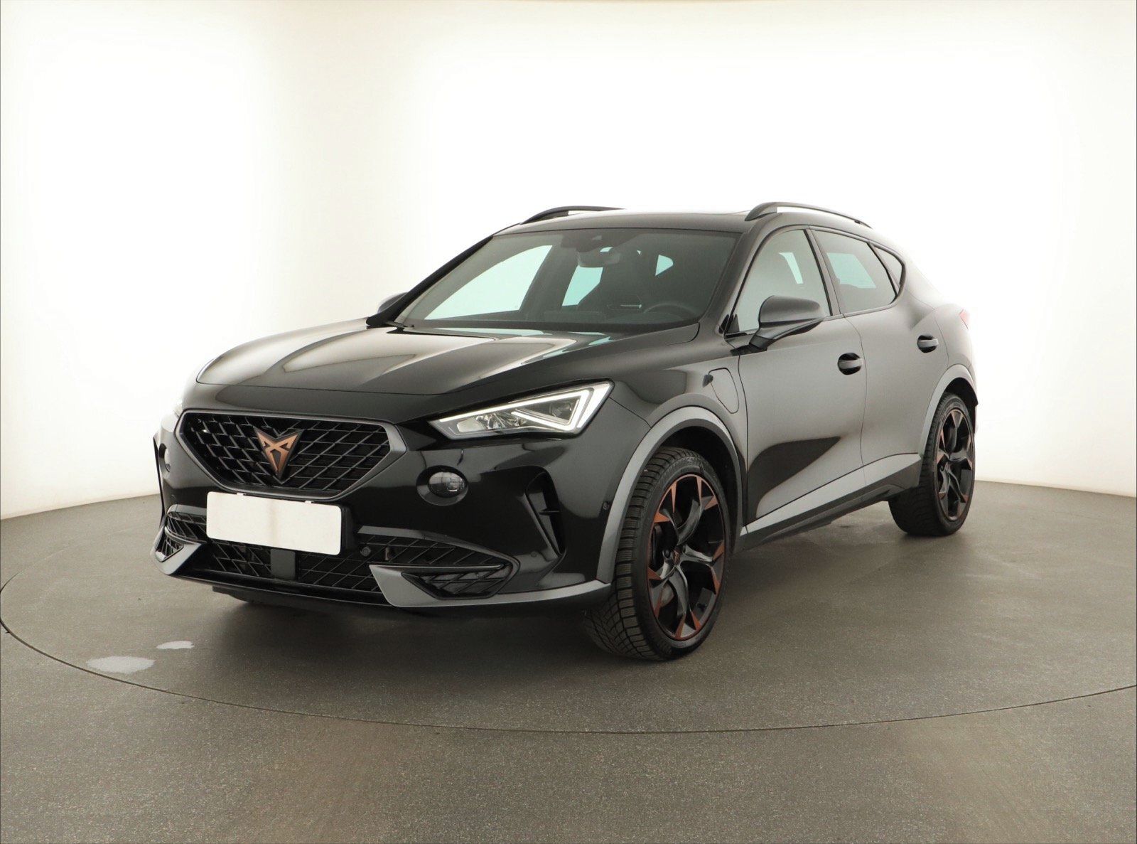 Cupra Formentor, 1.4 e-Hybrid VZ, Automat, ČR - fotka 3