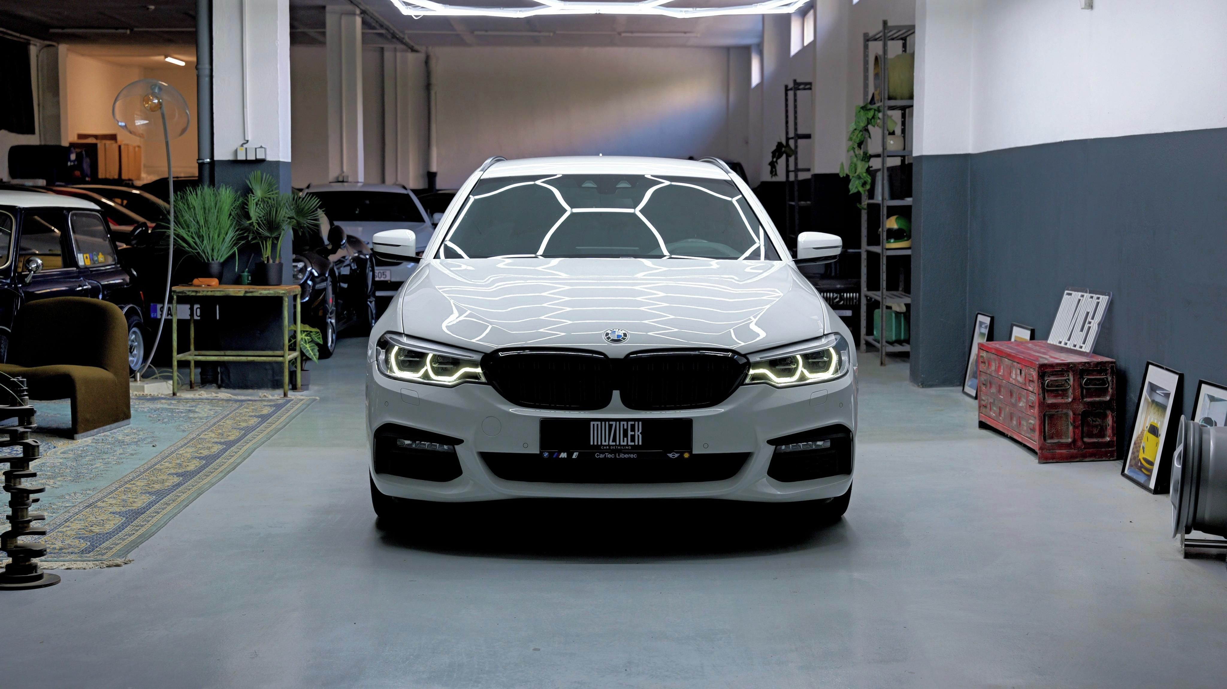 BMW Řada 5, 540i xDrive | M paket | DPH - fotka 2