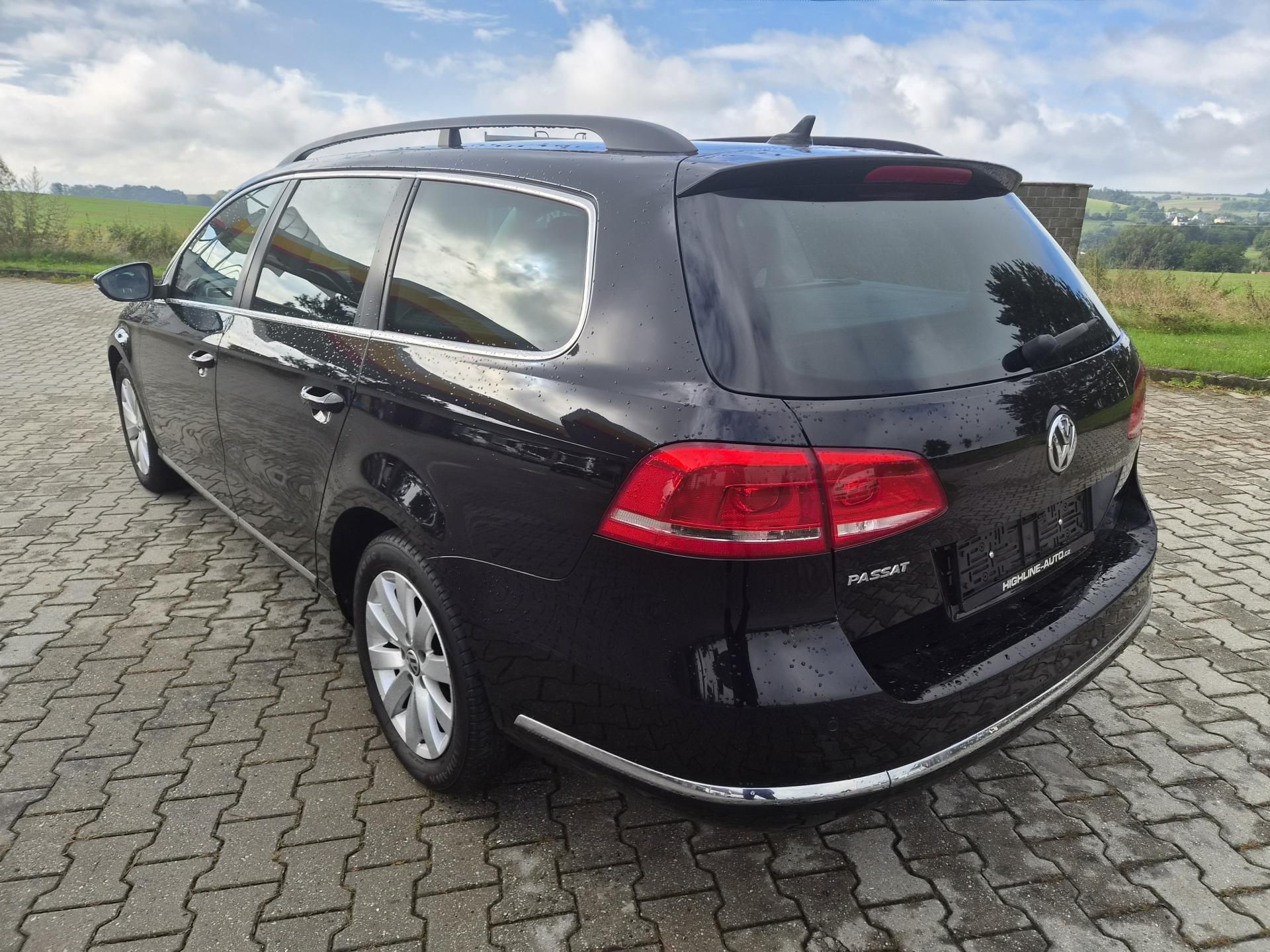 Volkswagen Passat, 2,0 TDI CLBMT - fotka 5