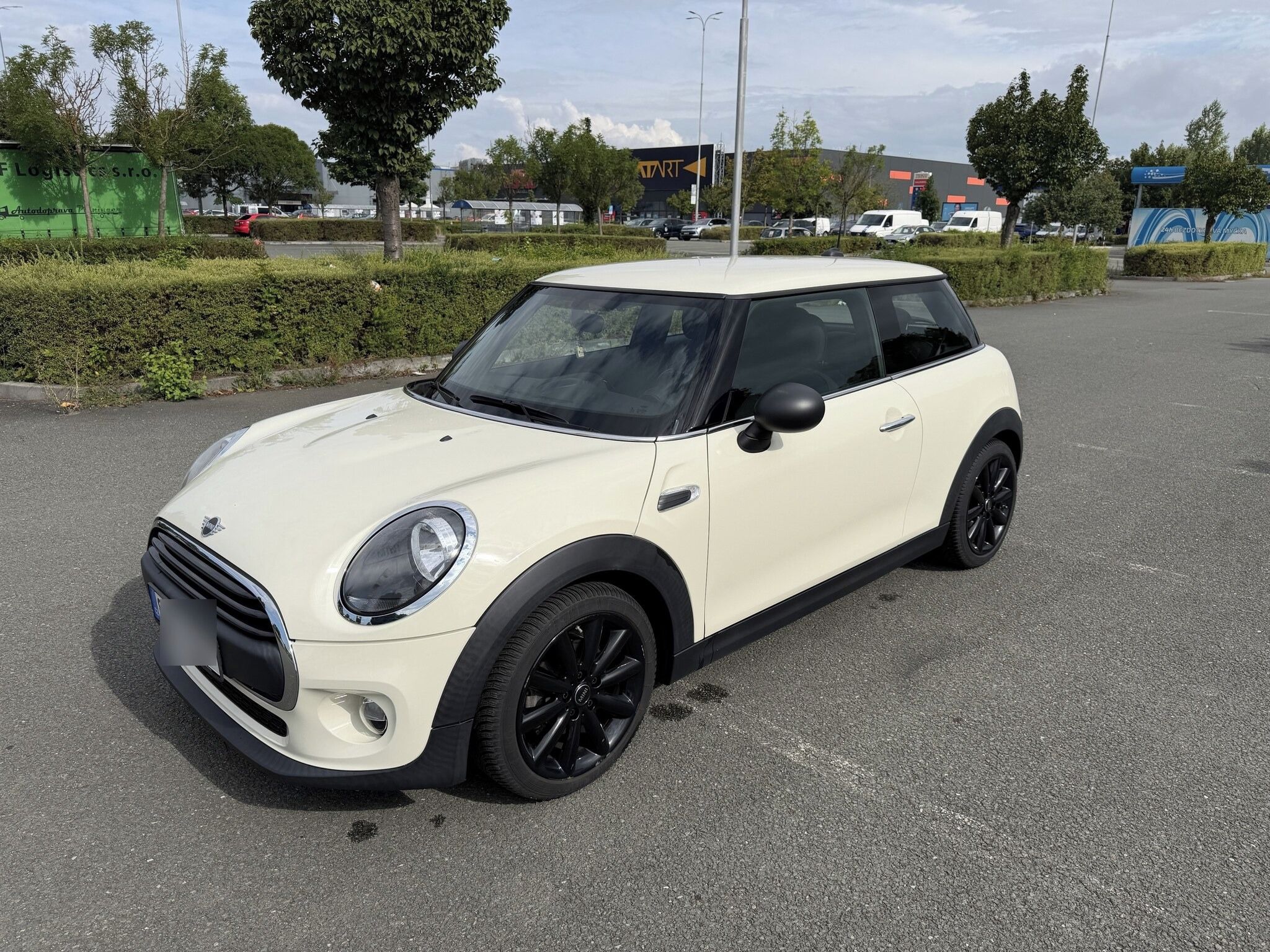 Mini One, 1.5 75 kW, 44 173 km