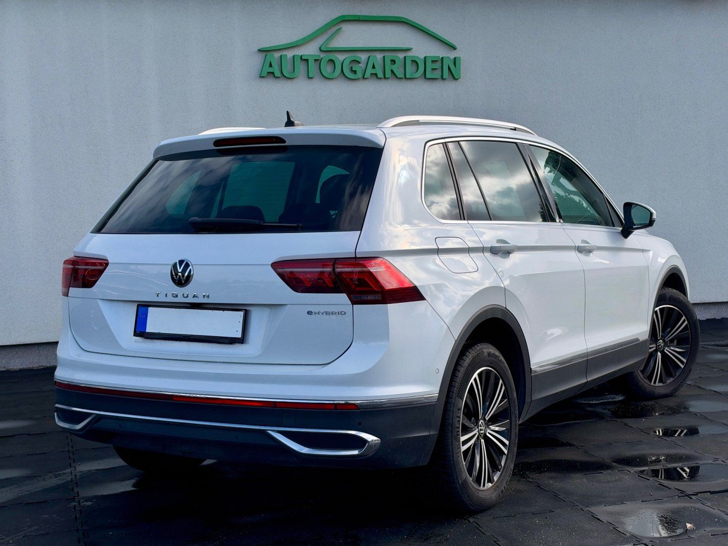Volkswagen Tiguan, 1.4TSi e-Hybrid 180kW Elegance - fotka 2