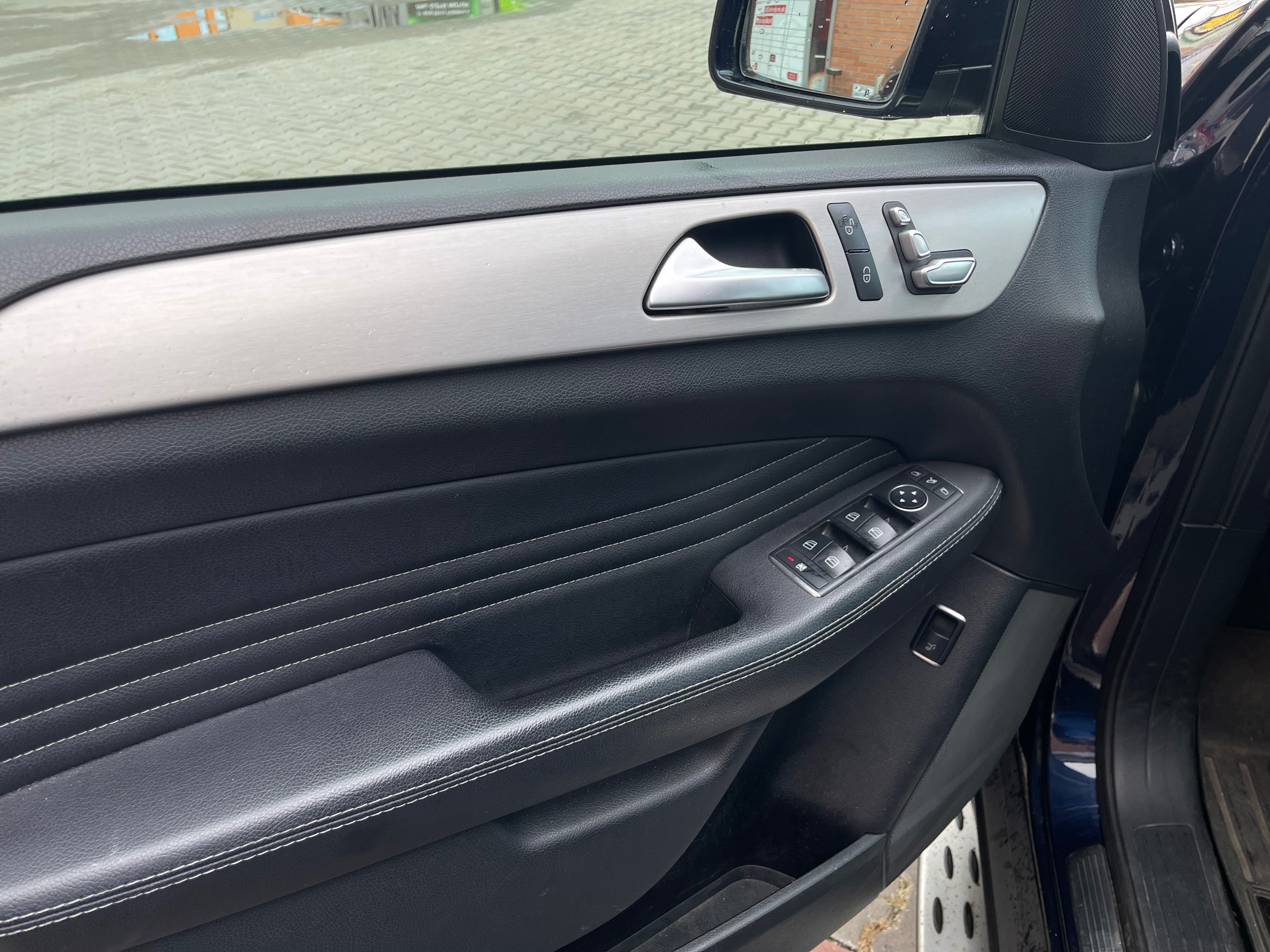 Mercedes-Benz GLE - fotka 5