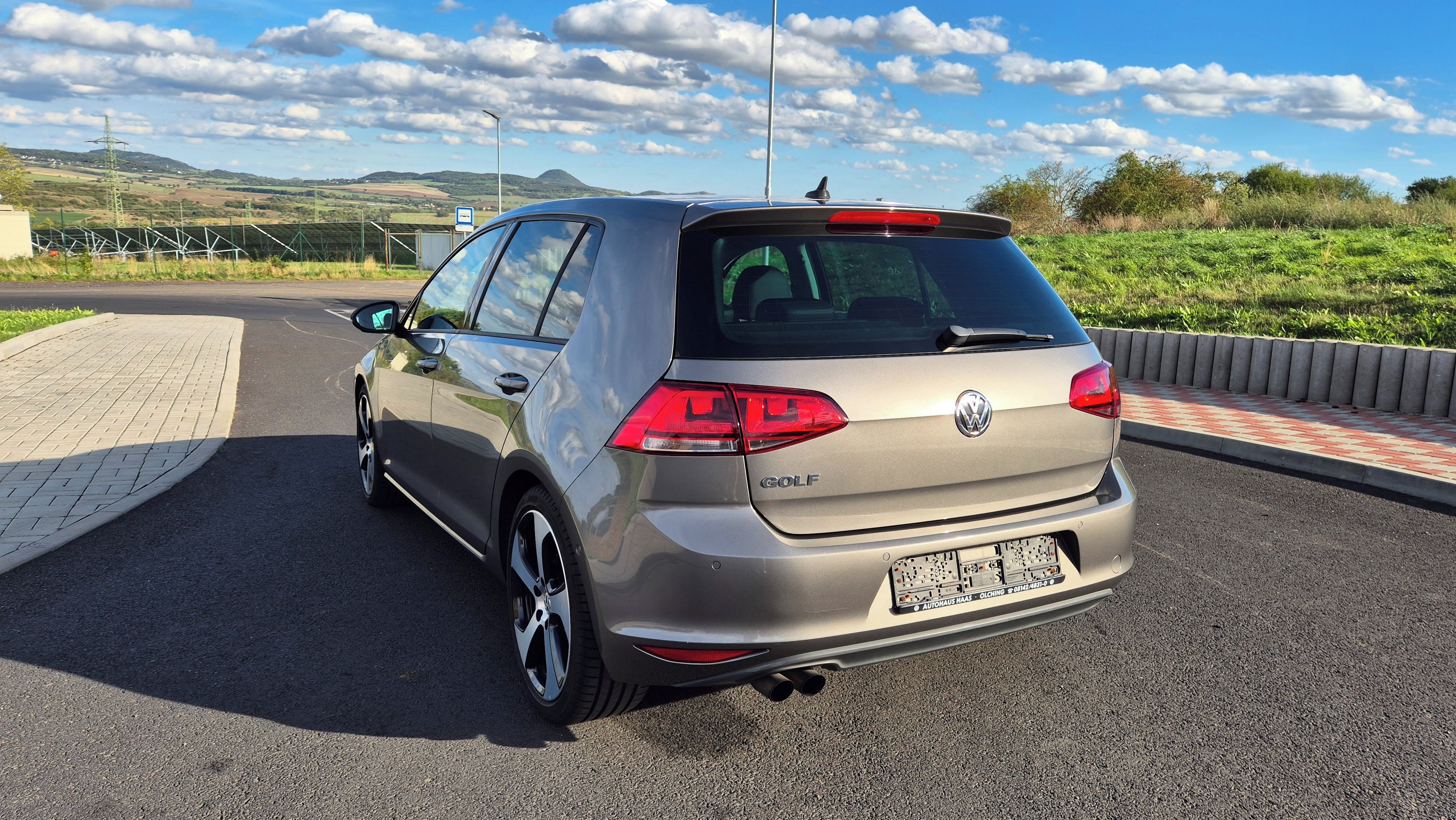 Volkswagen Golf, VII 1,4tsi Highline - fotka 5