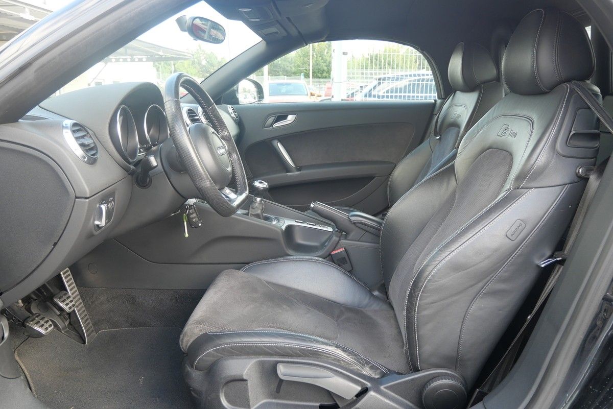 Audi TT, 2.0 TFSI 147 kW S-line - fotka 5