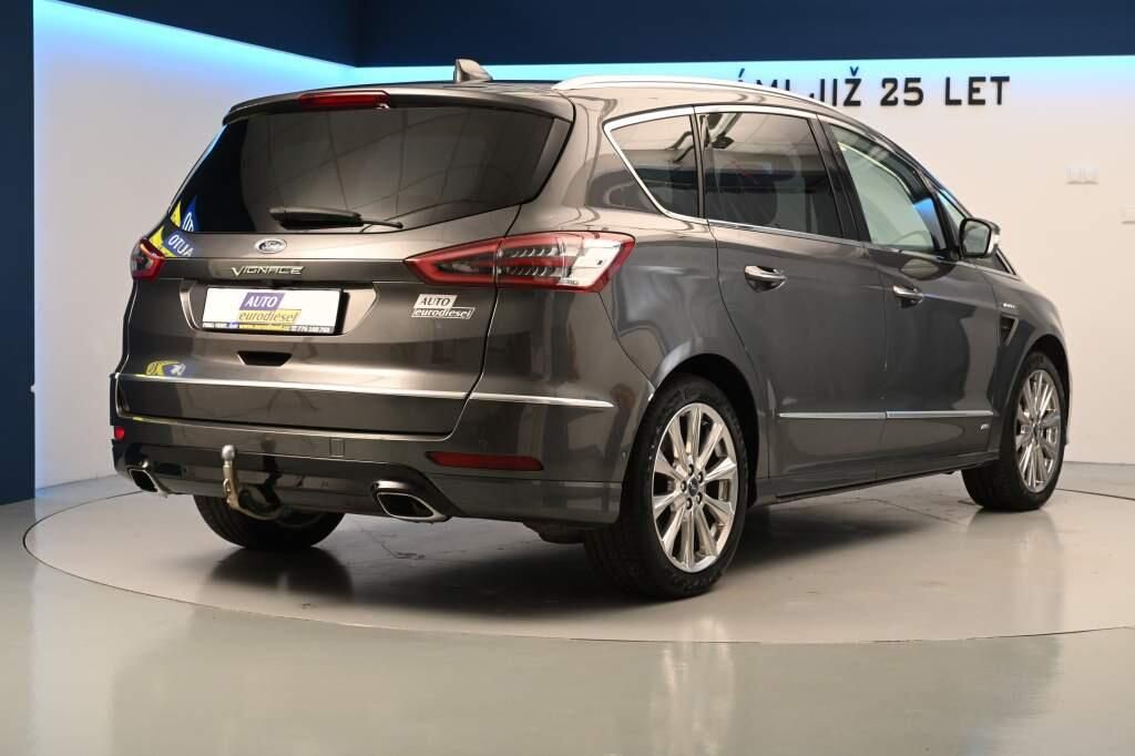 Ford S-MAX, 2.0 VIGNALE 4x4 7 Míst LED ACC - fotka 5