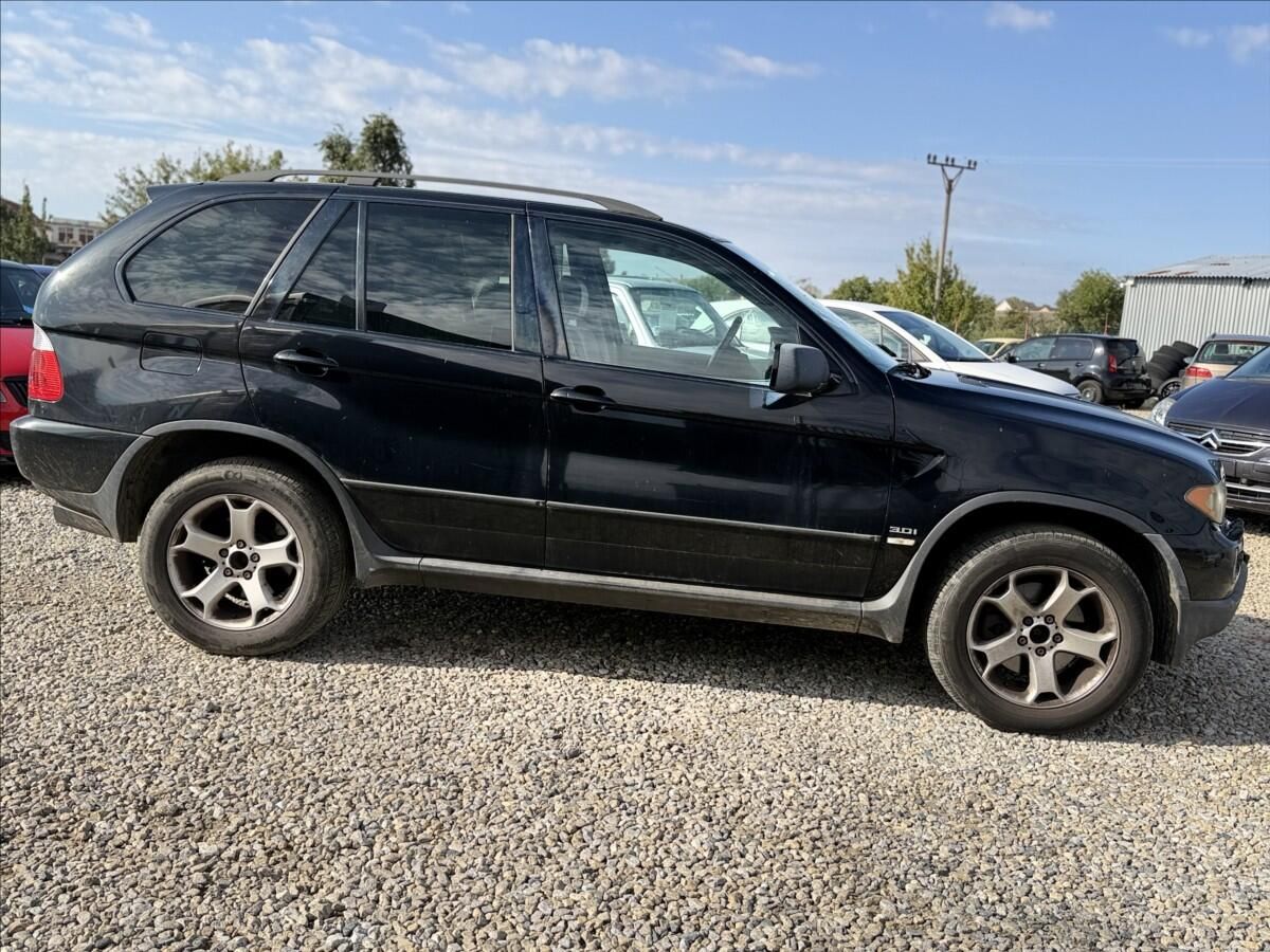 BMW X5, 3,0 i 4X4 A/T 170kW - fotka 4