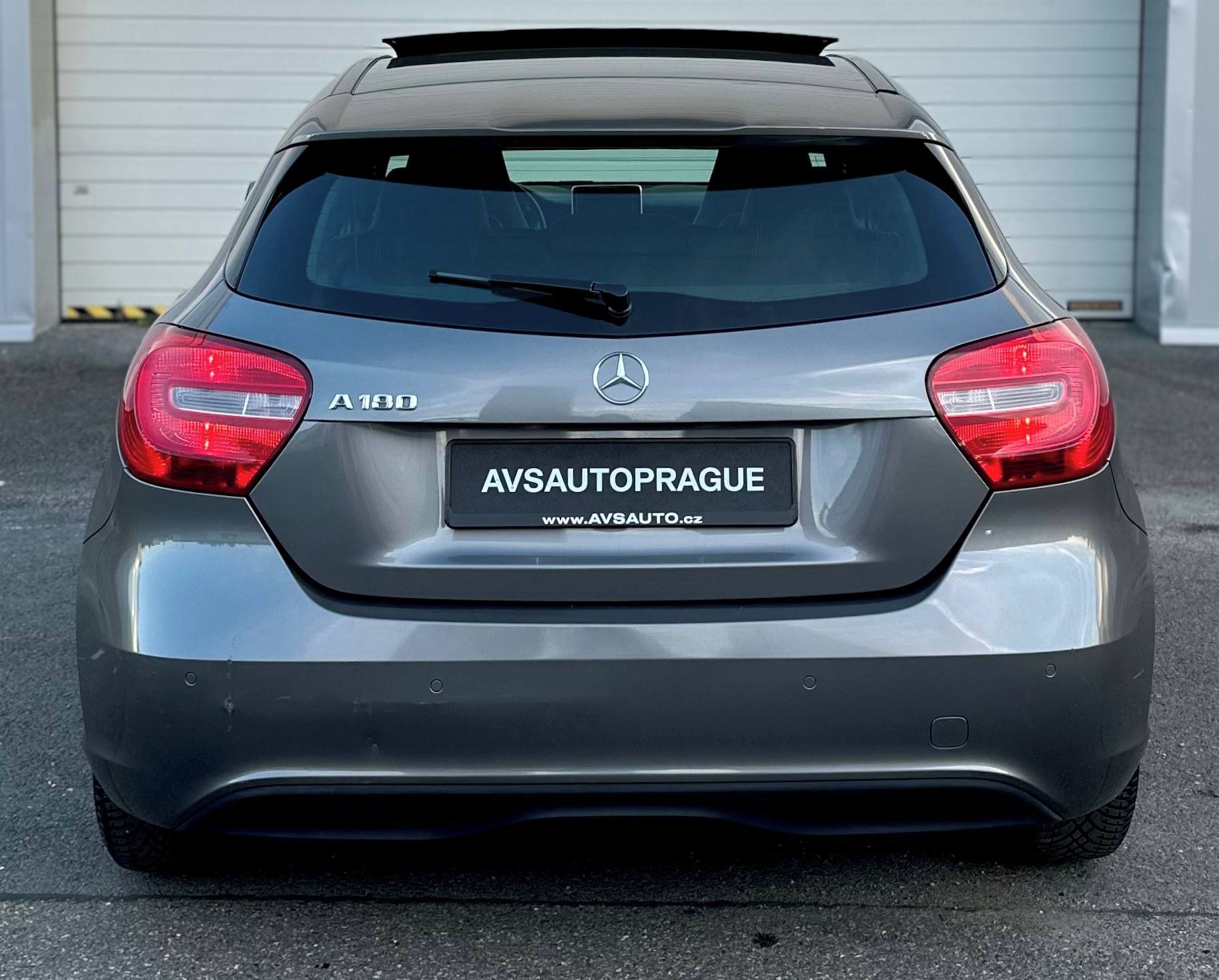 Mercedes-Benz Třídy A, A180 1.6T 90KW 2012 PANORAMA - fotka 5