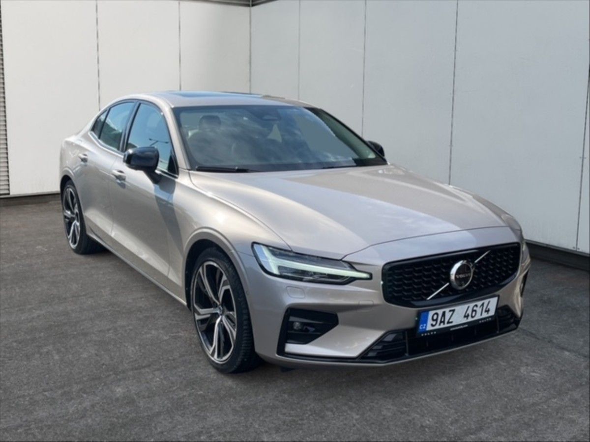 Volvo S60, 2,0 B5 Ultimate Dark AWD AT