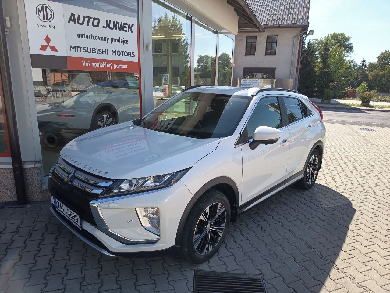Mitsubishi Eclipse Cross, Eclipse cross 1.5 CVT 4WD - fotka 5