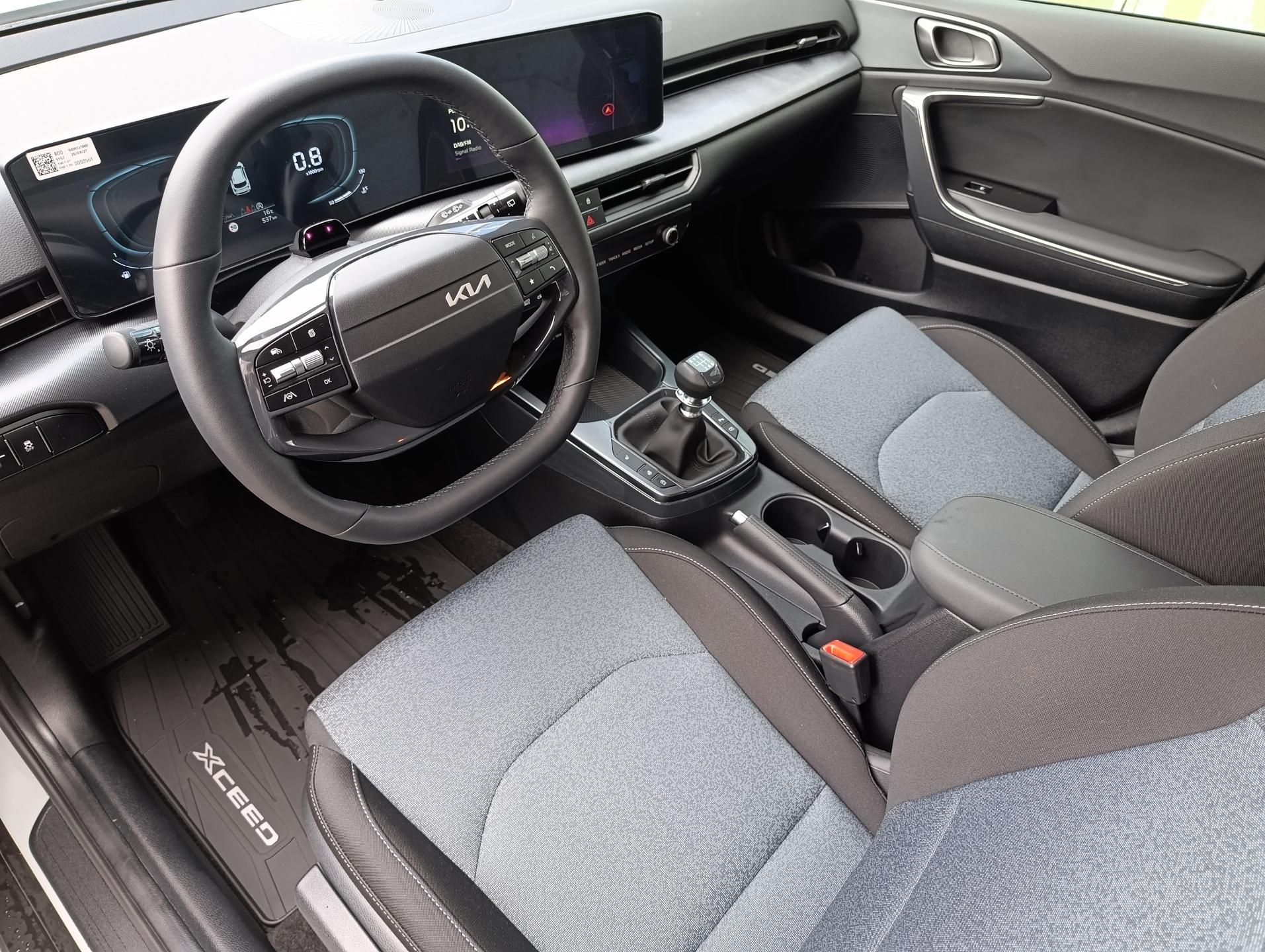 Kia XCee´d, 1,0 T-GDi SPIN - fotka 4