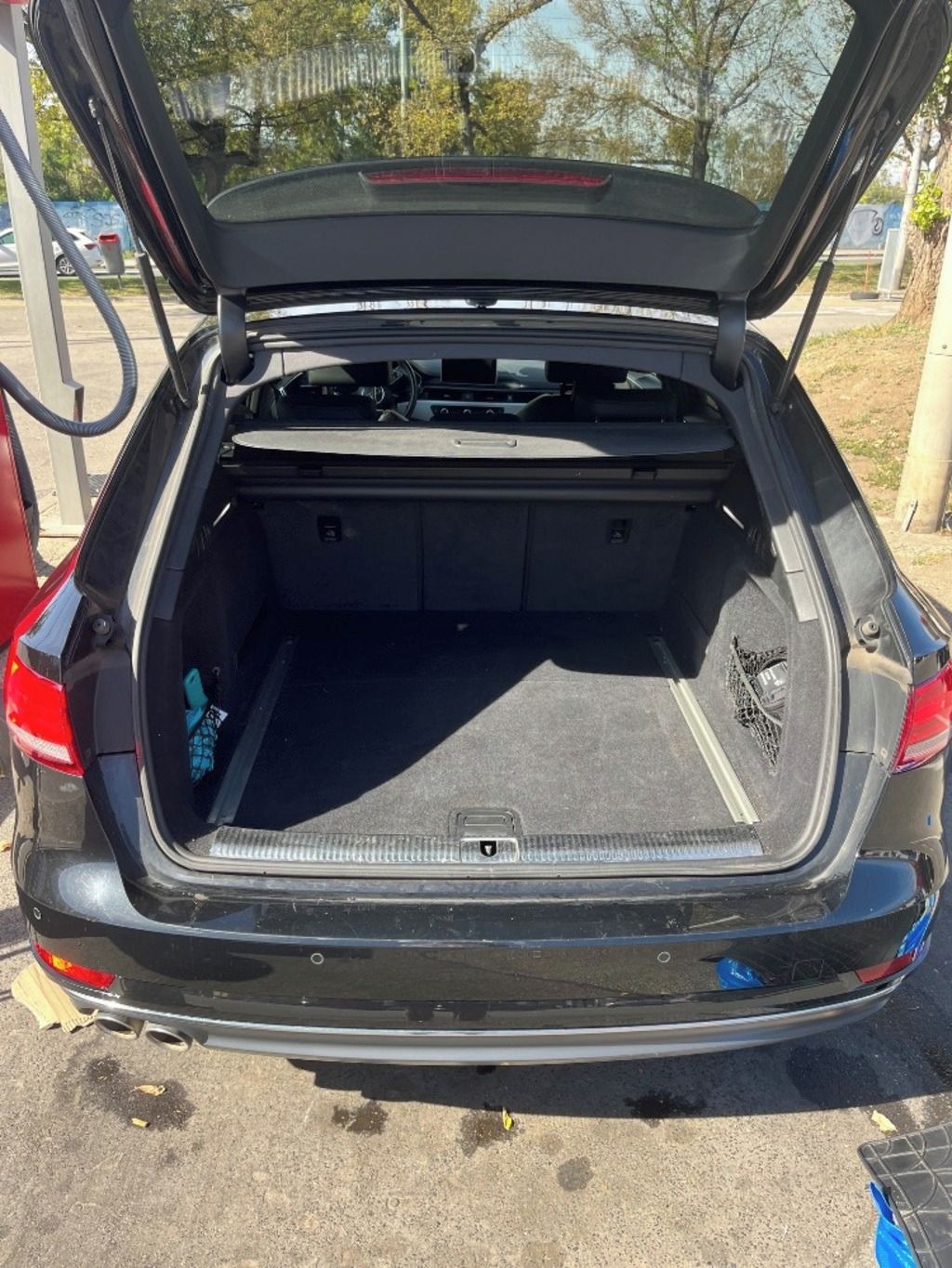 Audi A4 Avant, AUDI A4 AVANT 2.0 TDI quatro - fotka 4
