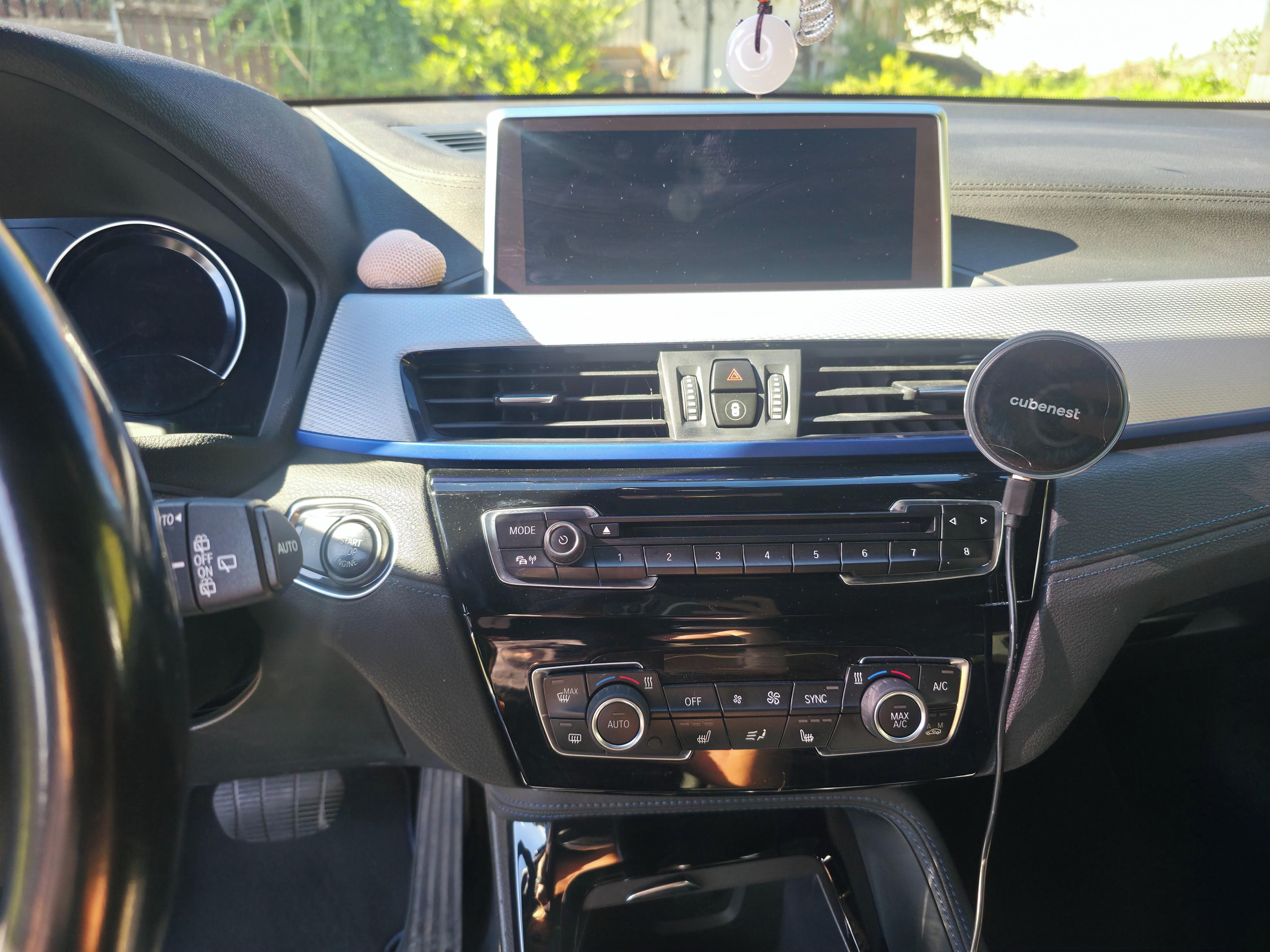 BMW X2, xDrive20d Model M Sport - fotka 5