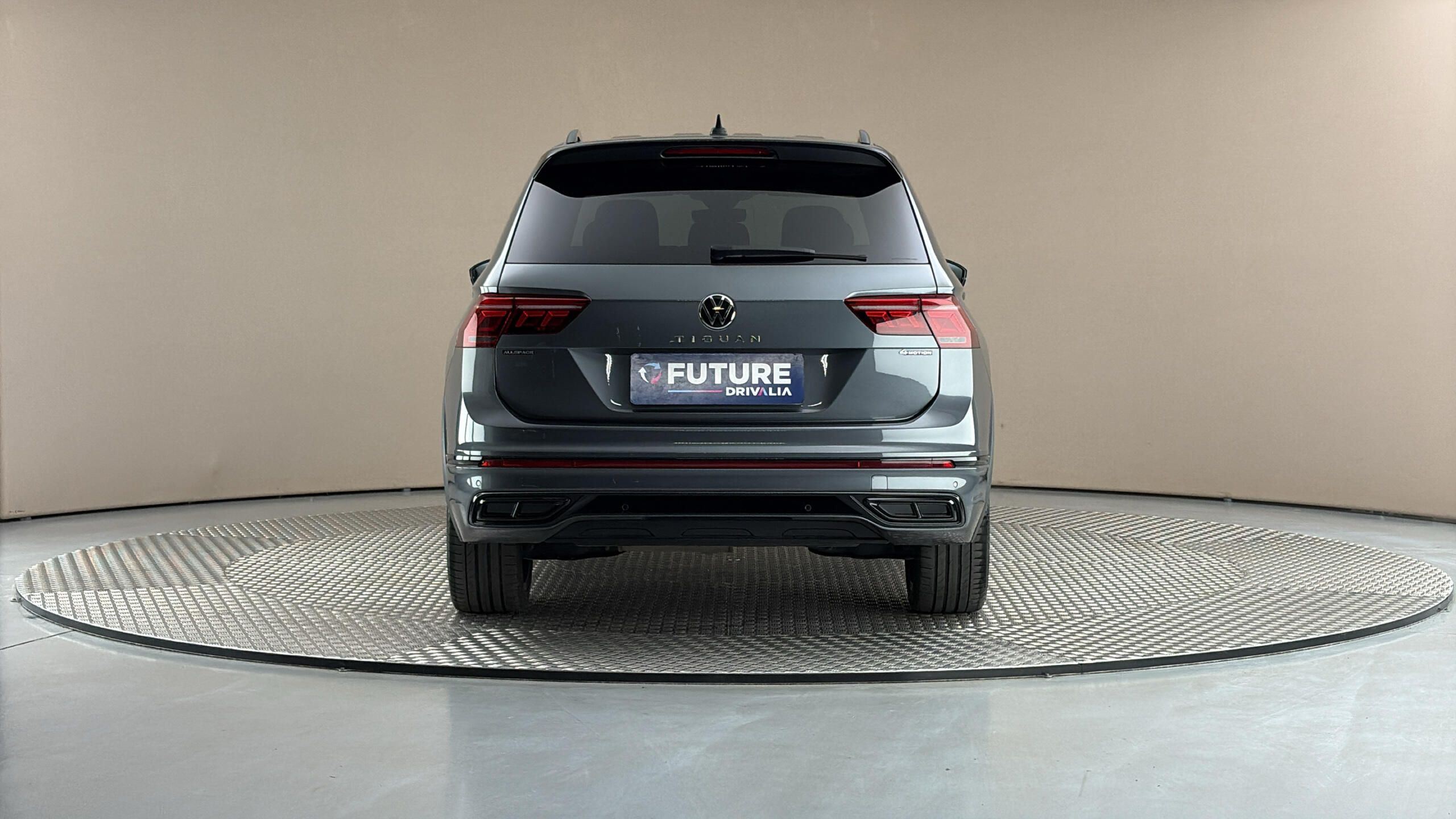 Volkswagen Tiguan Allspace, 2.0 TDI DSG 4MOTION R-Line - fotka 5
