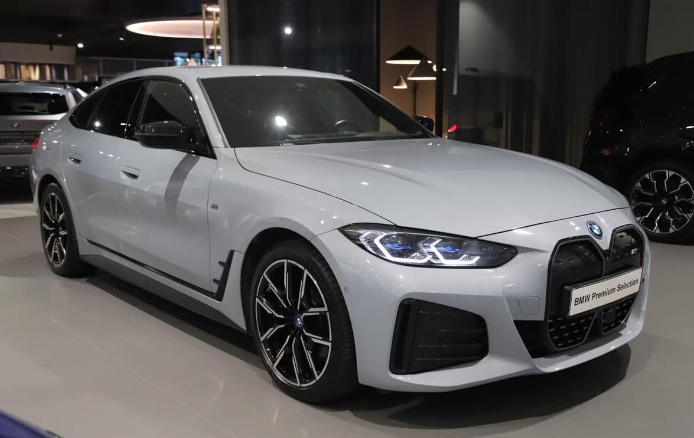 BMW i4, M50 xDrive GC 360k Tažné Laser - fotka 2