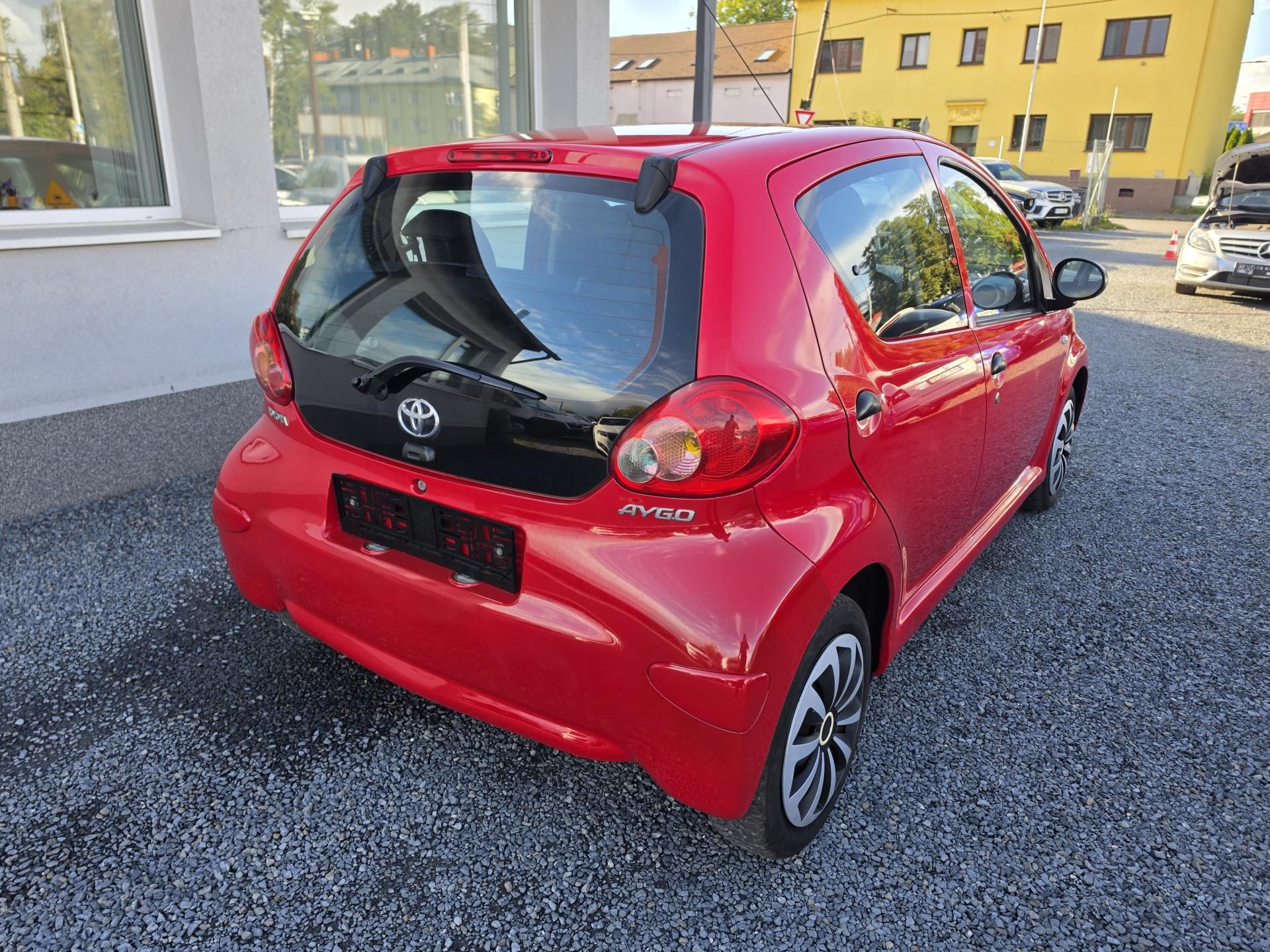 Toyota Aygo, 1.0i 50kw - fotka 4