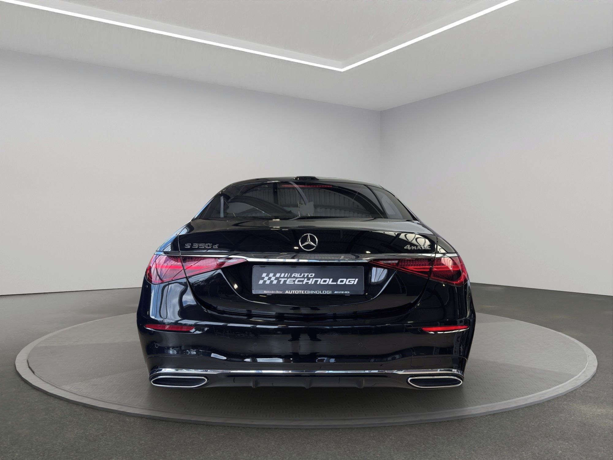 Mercedes-Benz Třídy S - fotka 5