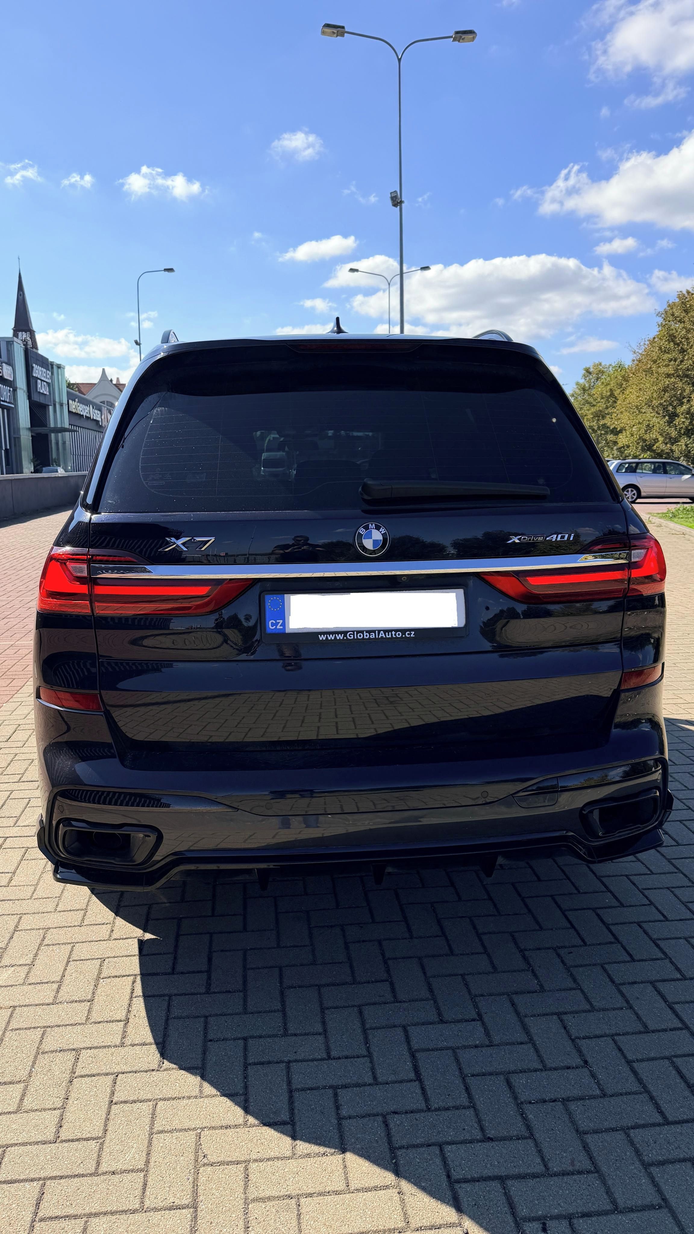 BMW X7 - fotka 3