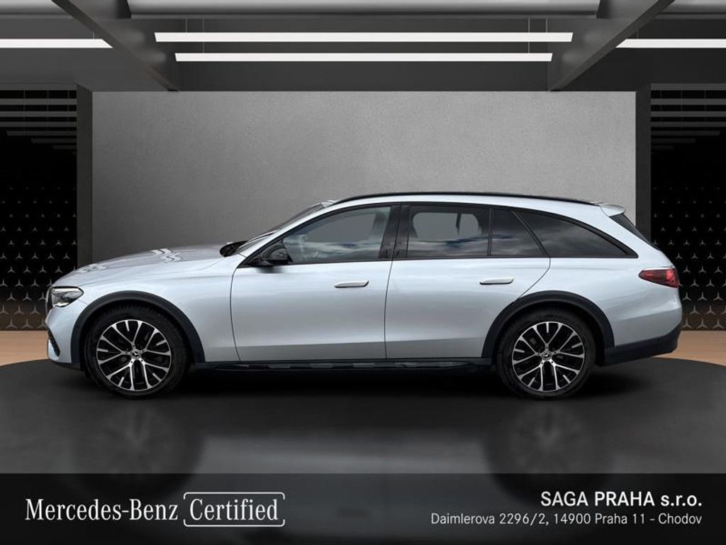Mercedes-Benz Třídy E, Třída E 220 d 4MATIC All-Terra - fotka 6