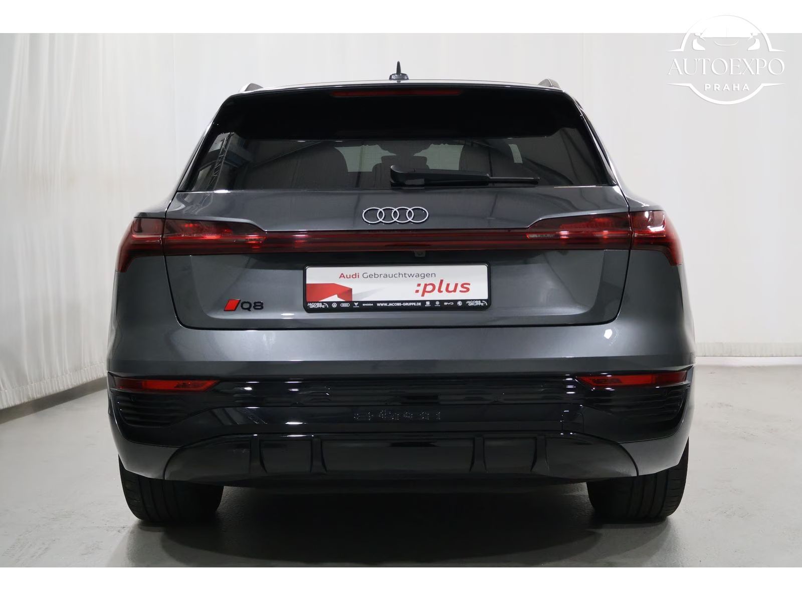 Audi Q8 e-tron, 55 quattro S line*Matrix - fotka 4