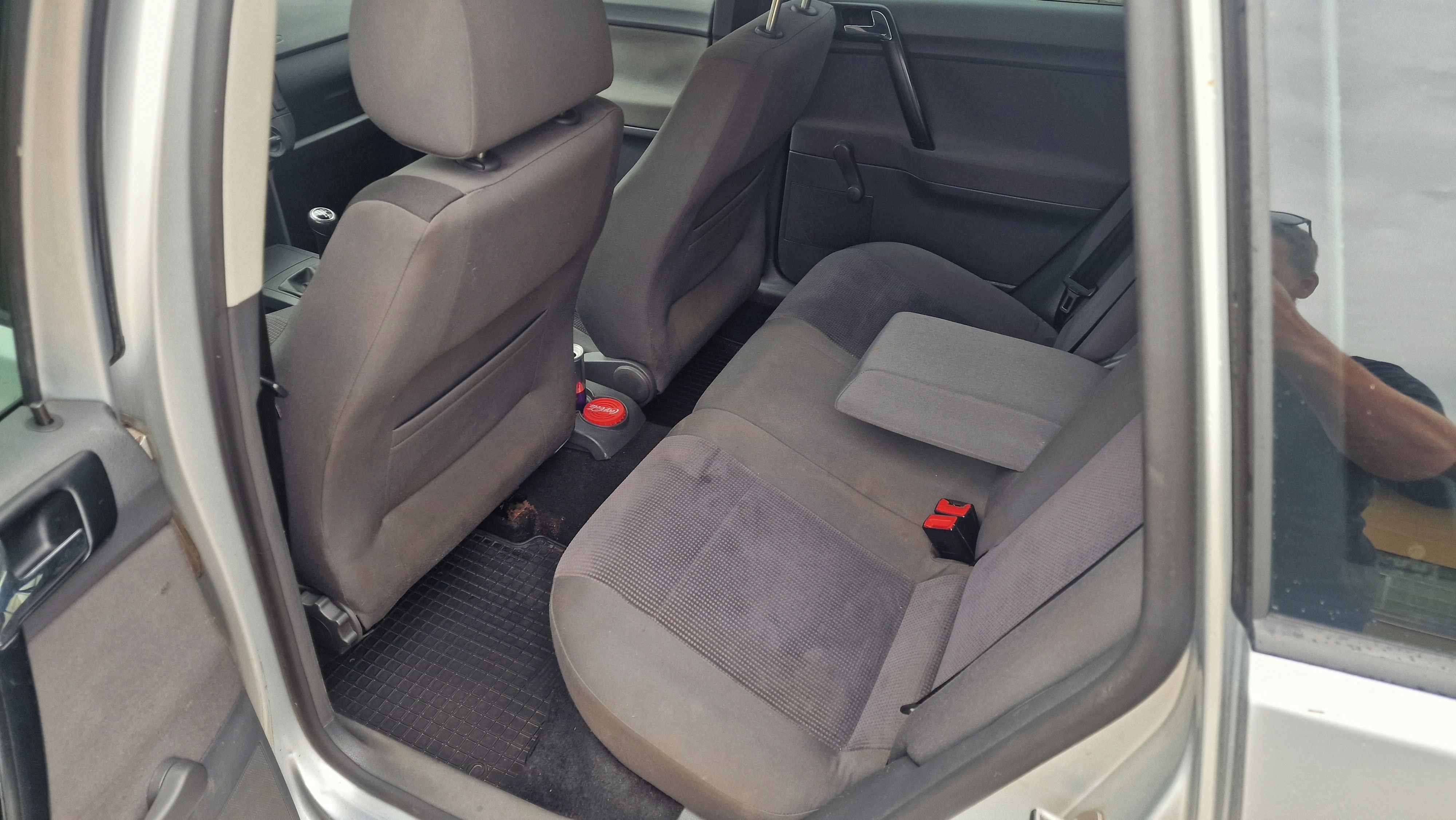 Volkswagen Polo, 1.2HTP 40Kw - fotka 6