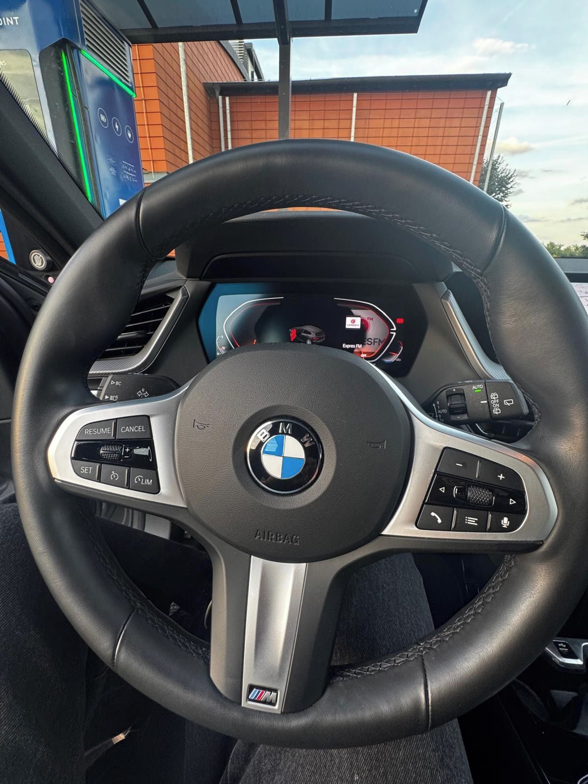 BMW Řada 1, 118i m - fotka 6