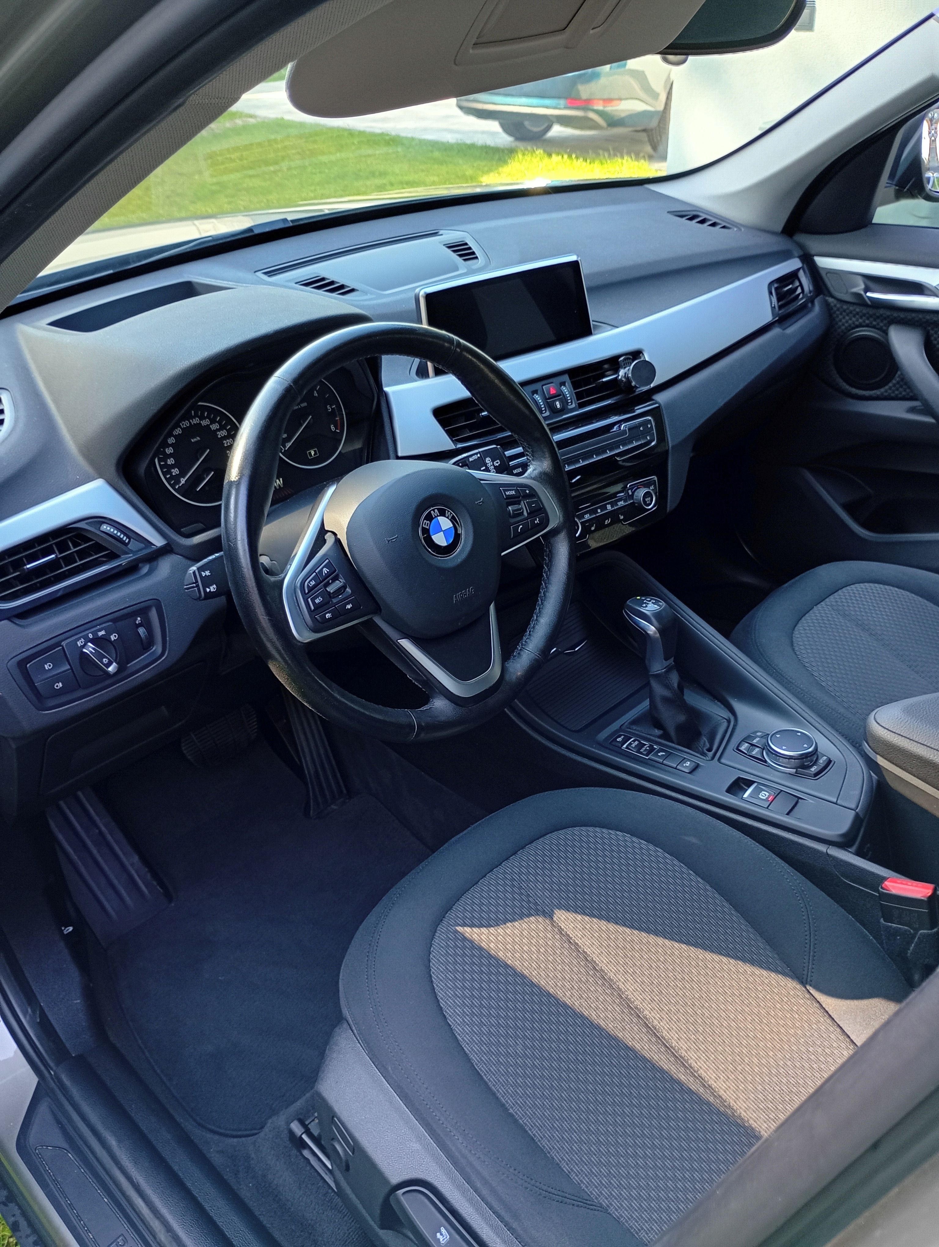 BMW X1, xDrive20d automat tažné Handup - fotka 4