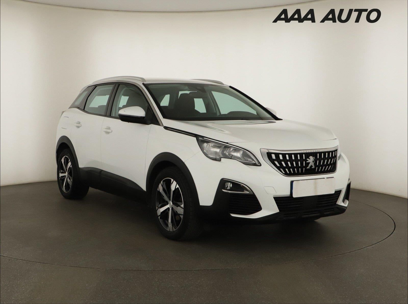 Peugeot 3008, 1.2 PureTech, ČR,1.maj