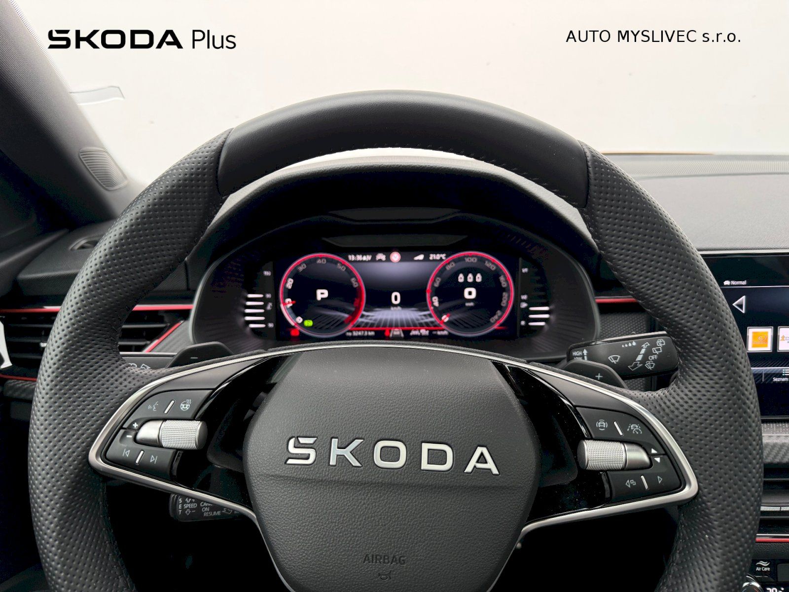 Škoda Kamiq, 1.0 TSI 85kW MC DSG - fotka 5