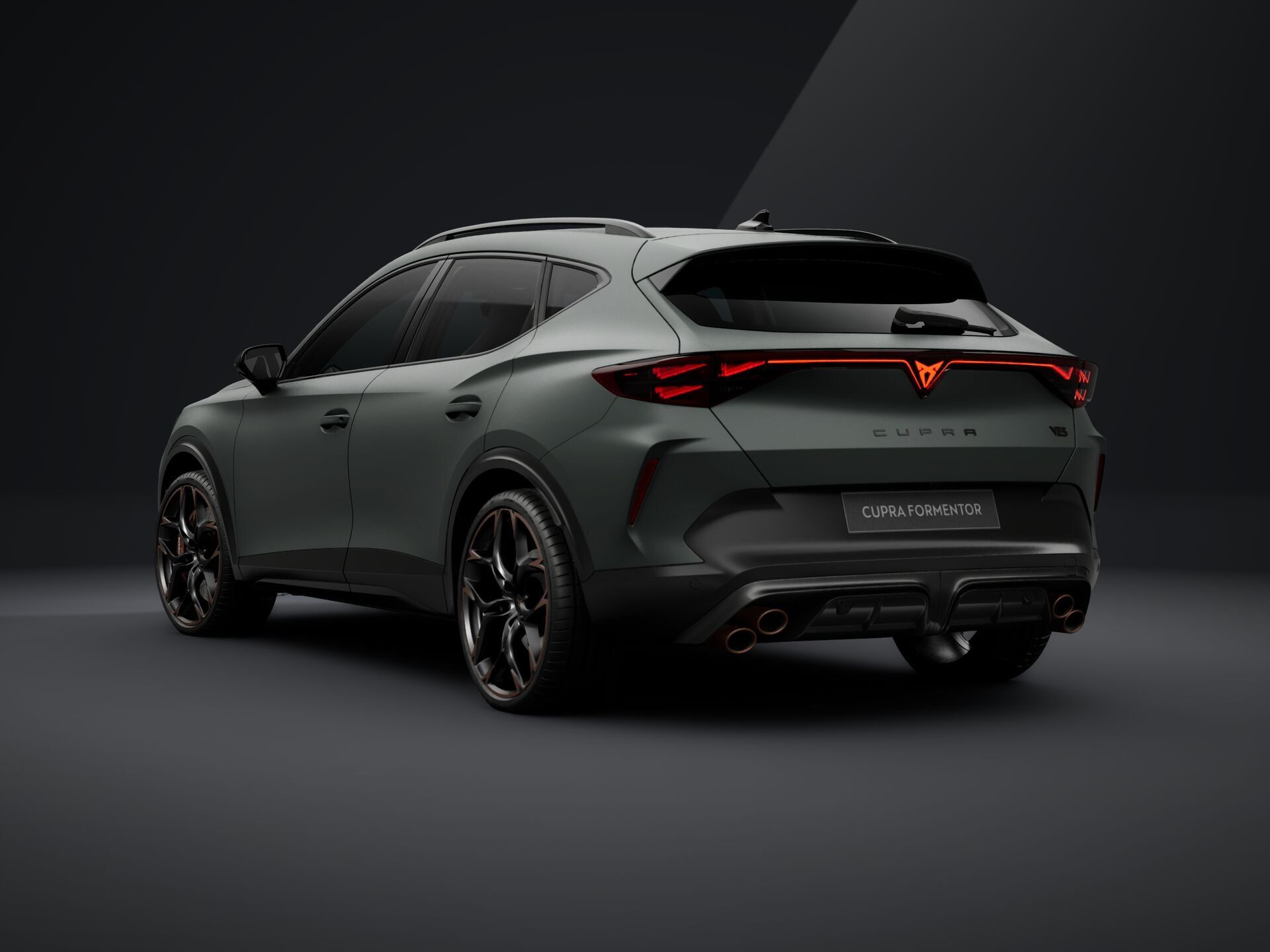 Cupra Formentor, Formentor VZ5 2.5 TSI 390k DSG - fotka 3