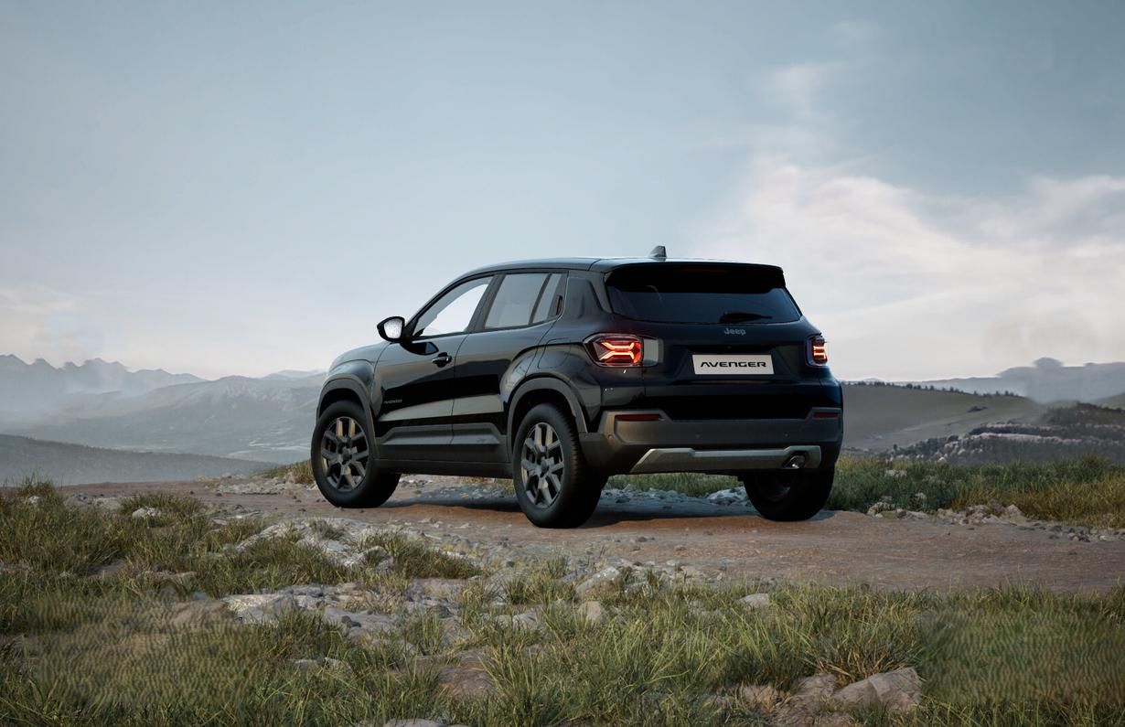 Jeep Avenger, 1.2T 110k Altitude - fotka 4